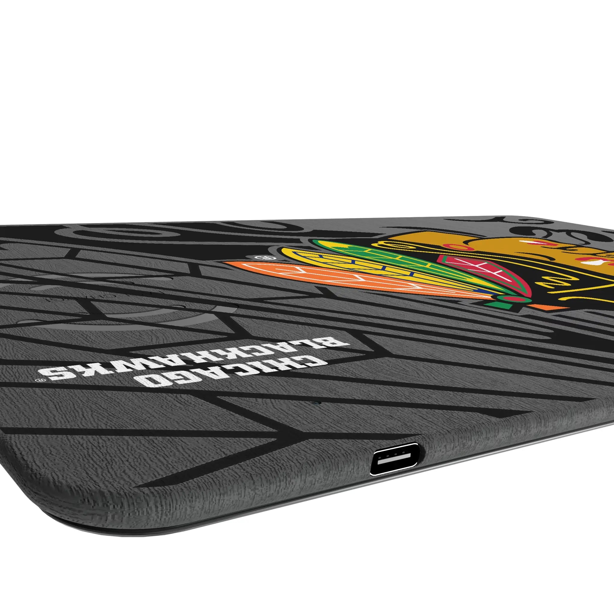 Chicago Blackhawks Monocolor Tilt 15-Watt Wireless Charger and Mouse Pad