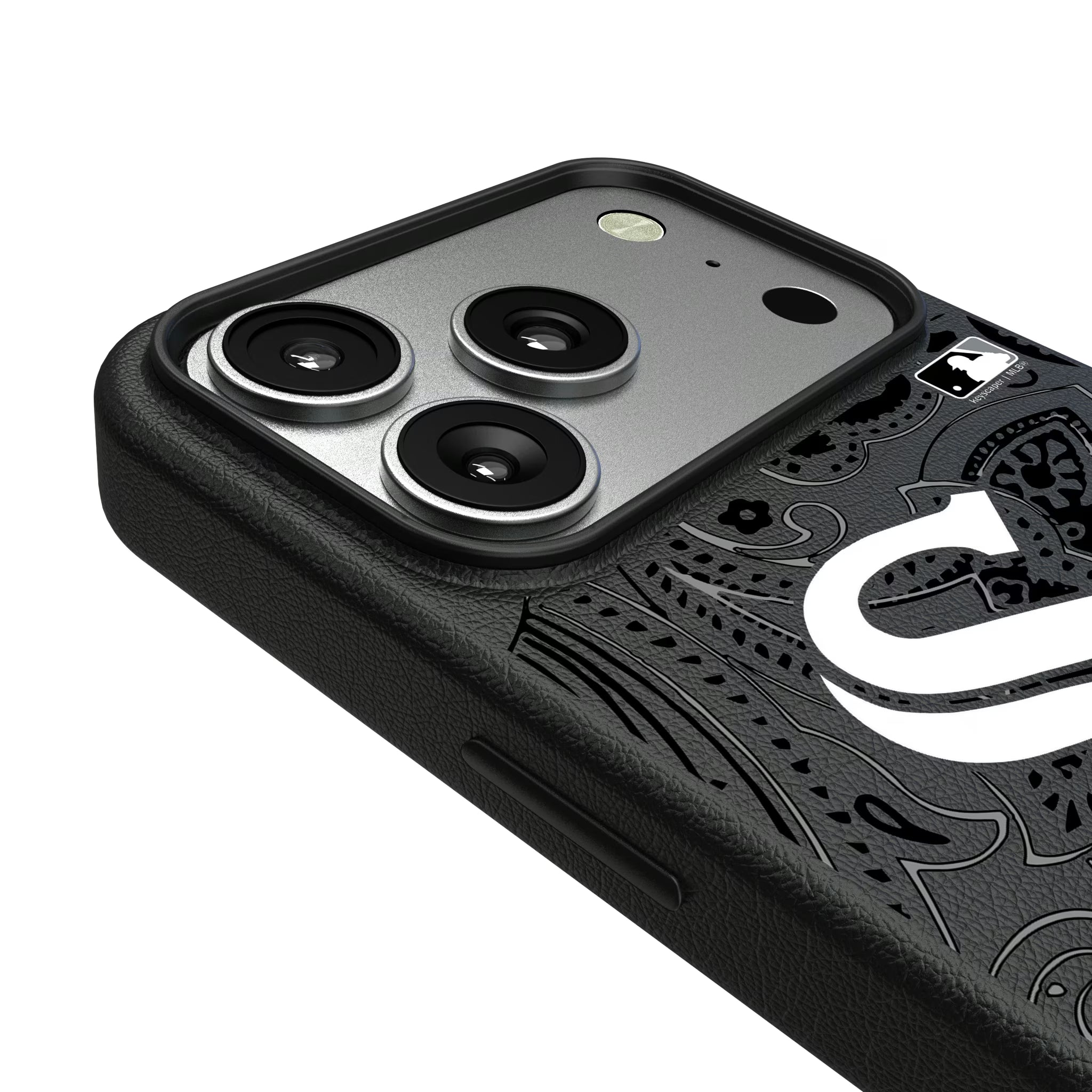 Chicago White Sox Paisley iPhone MagSafe Compatible Phone Case for Apple iPhone - Detail#Device_iPhone 17 Pro