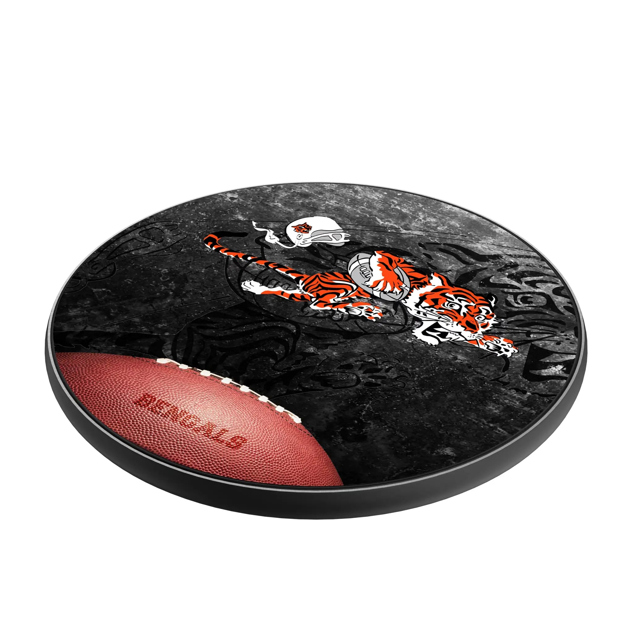 Cincinnati Bengals Historic Collection Legendary 15-Watt Wireless Charger - Isometric View