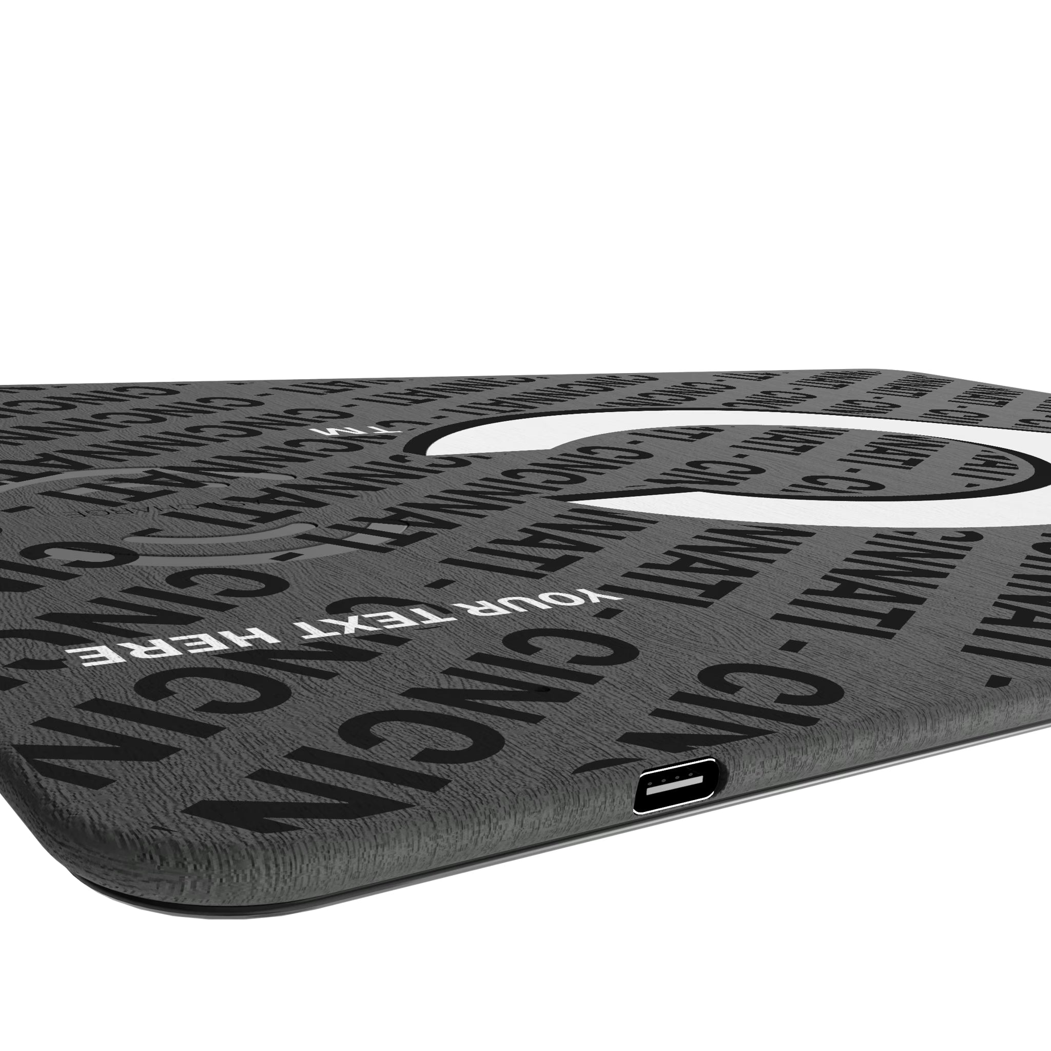 Cincinnati Reds Personalized Tilt 15-Watt Wireless Charger and Mouse Pad