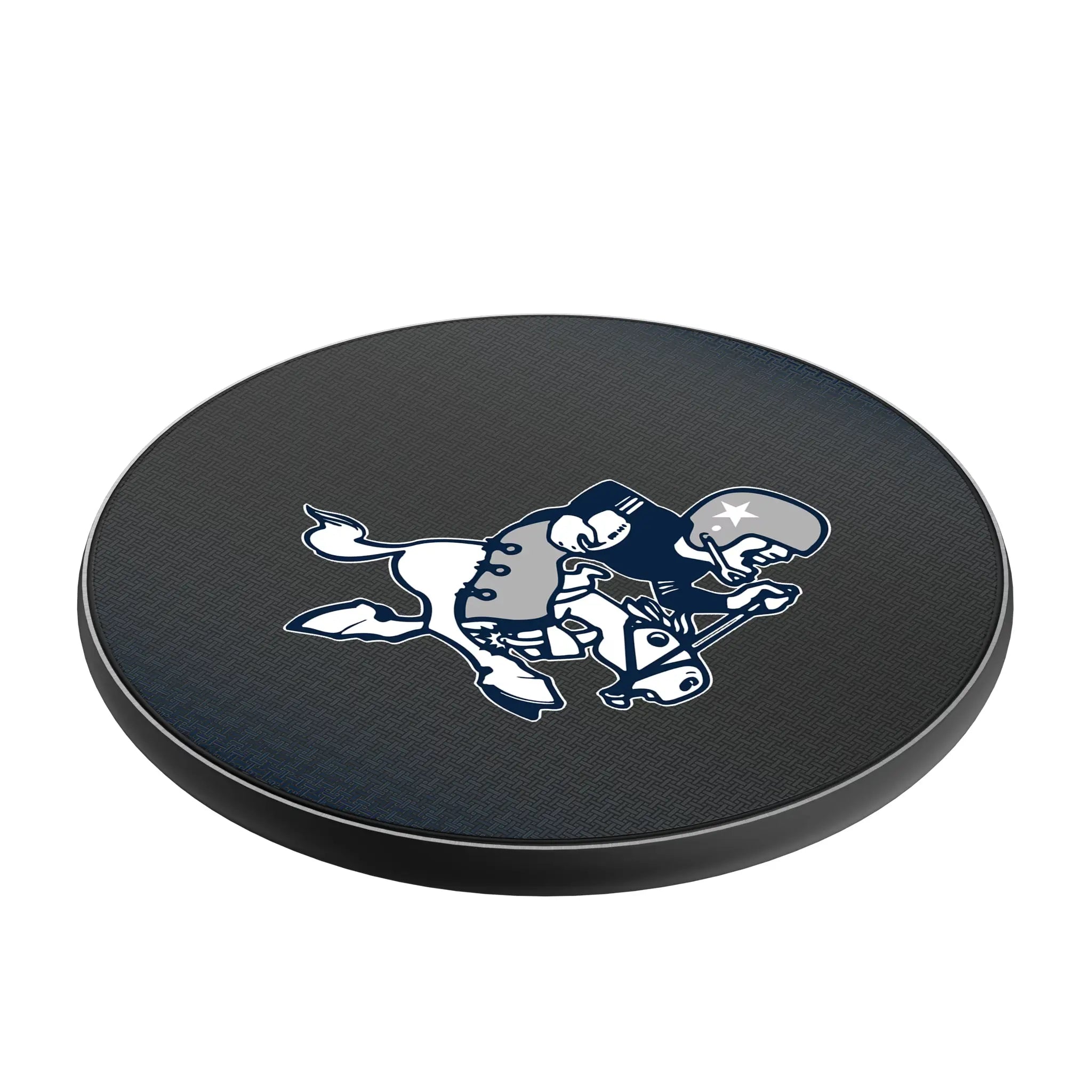 Dallas Cowboys 1966-1969 Historic Collection Linen 15-Watt Wireless Charger - Isometric View
