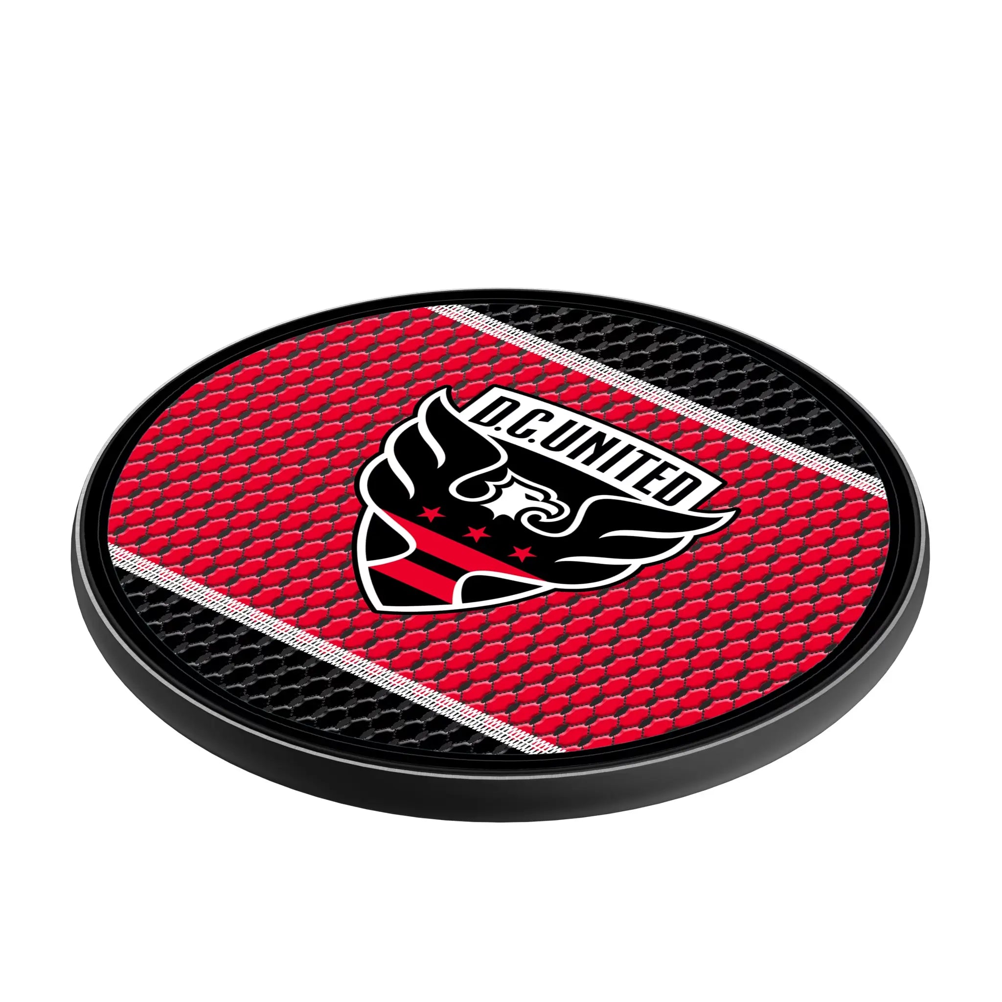 DC United Mesh 15-Watt Wireless Charger - Isometric View