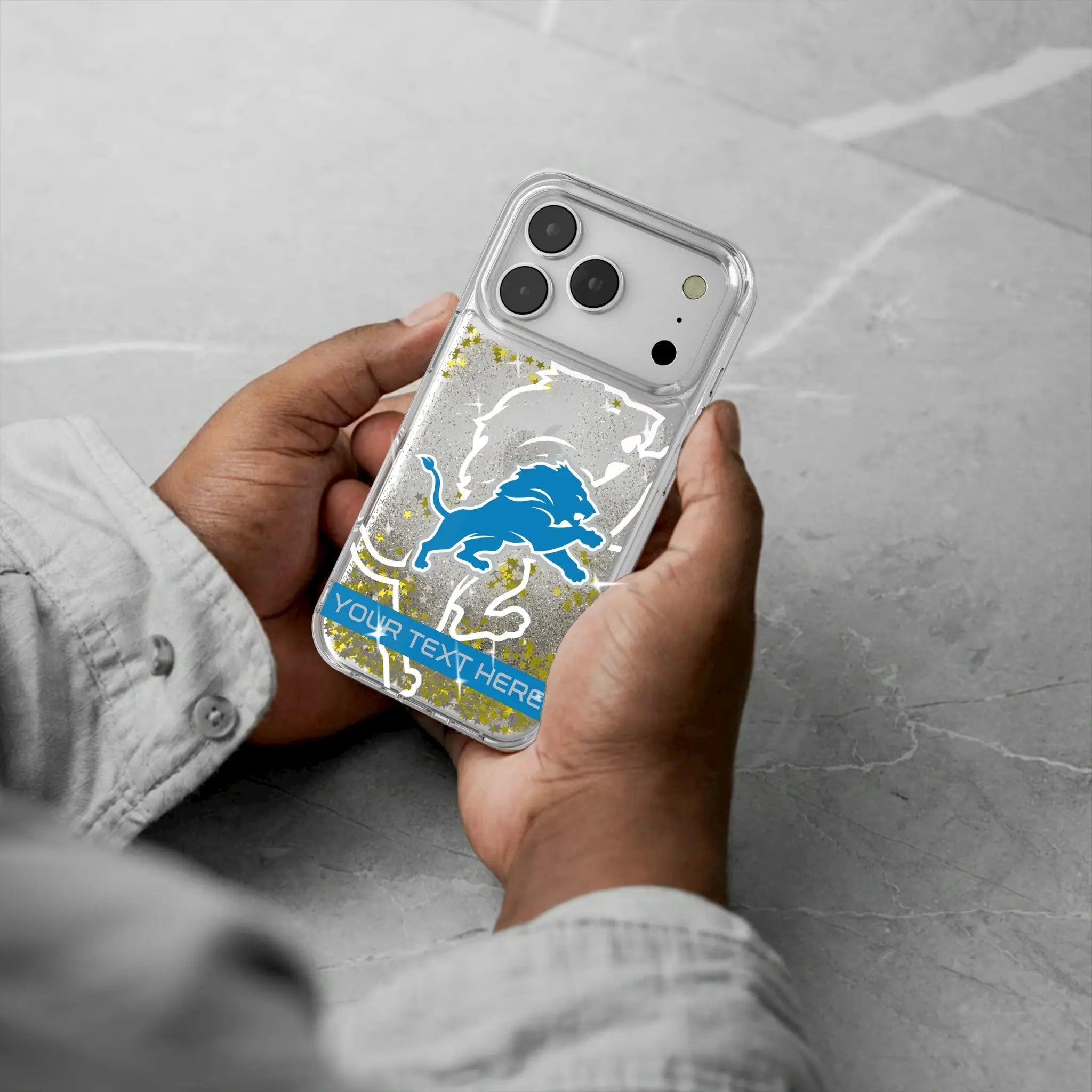 Detroit Lions Personalized Tilt iPhone Glitter Phone Case for Apple iPhone - Lifestyle#Device_iPhone 17 Pro
