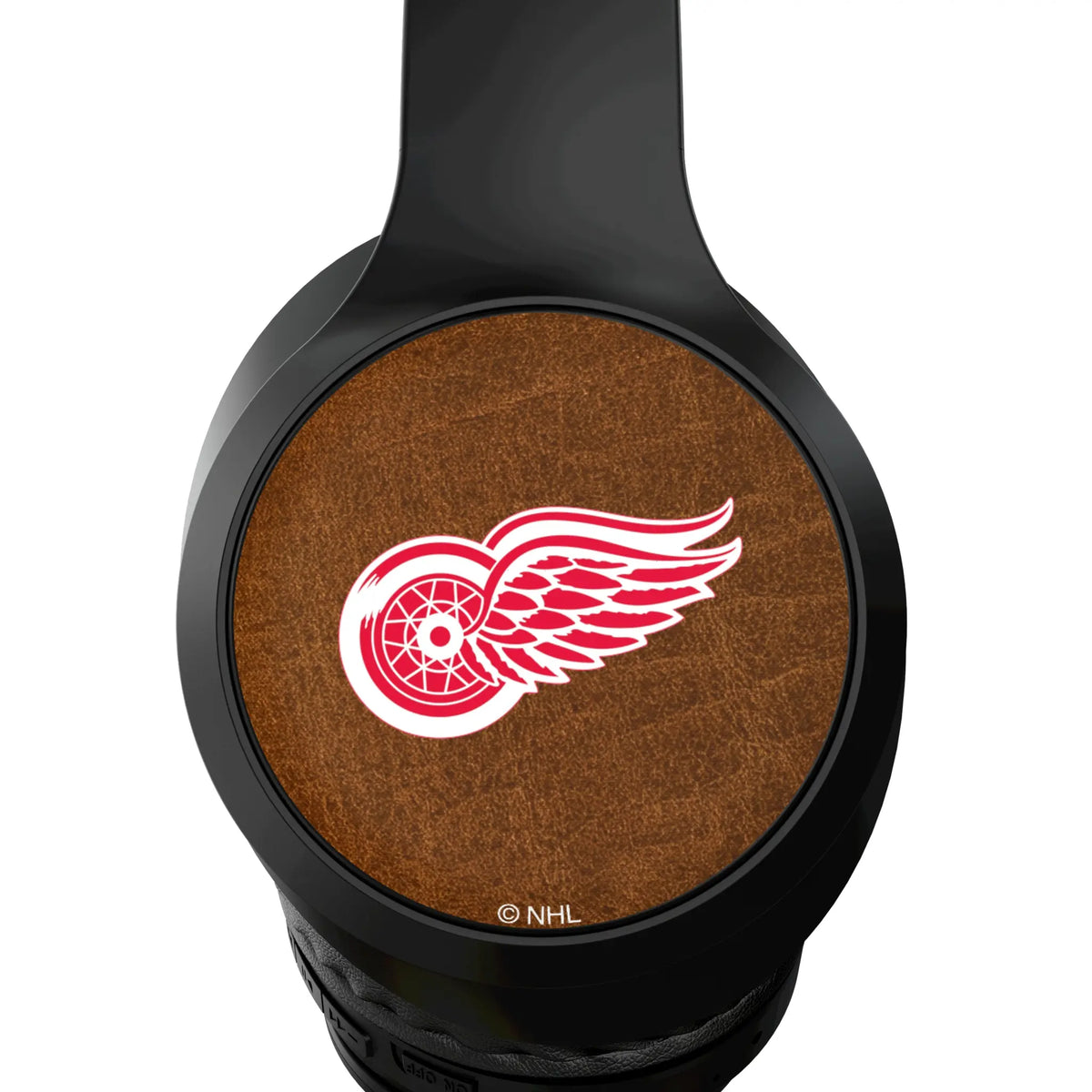 Wireless Over-Ear Headphones With Case - Detail