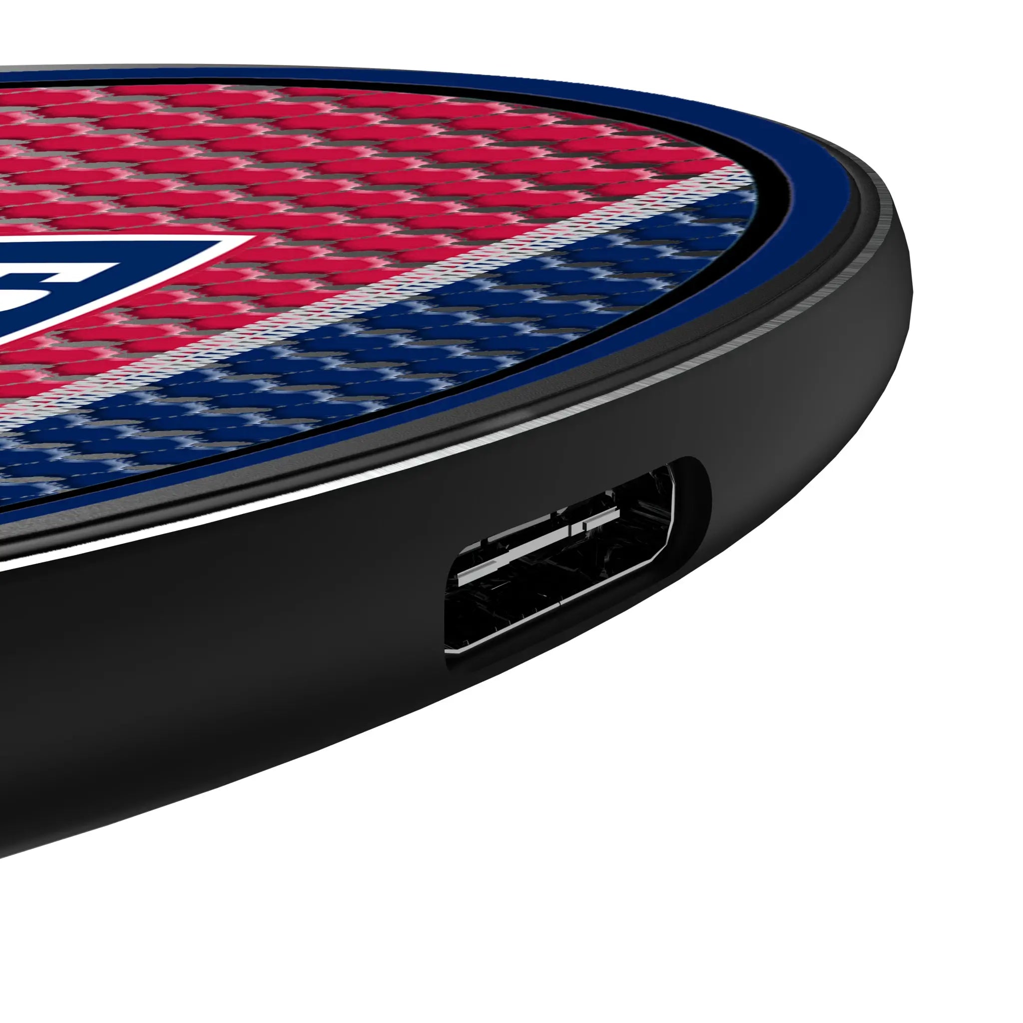 FC Dallas Mesh 15-Watt Wireless Charger - Detail