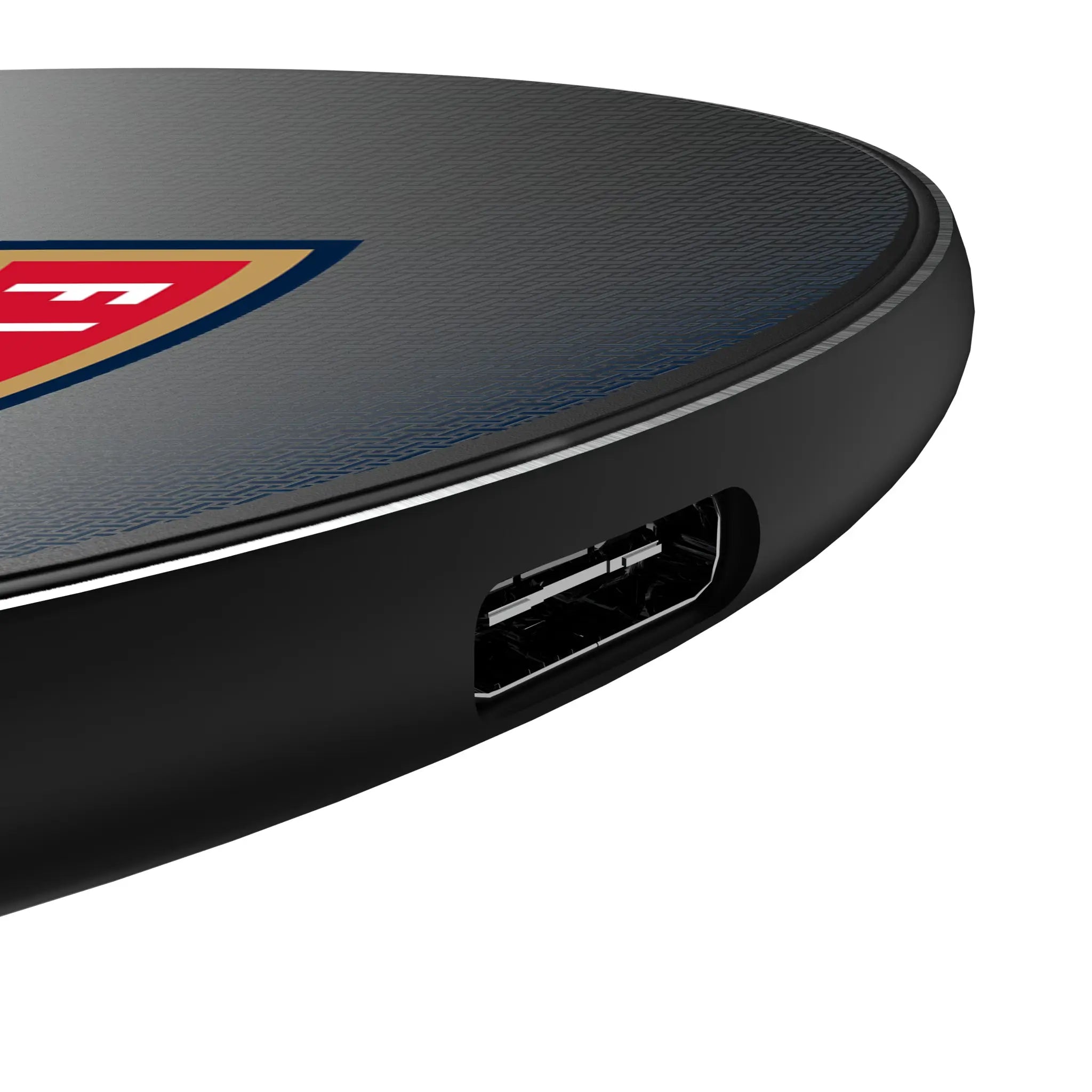 Florida Panthers Linen 15-Watt Wireless Charger - Detail