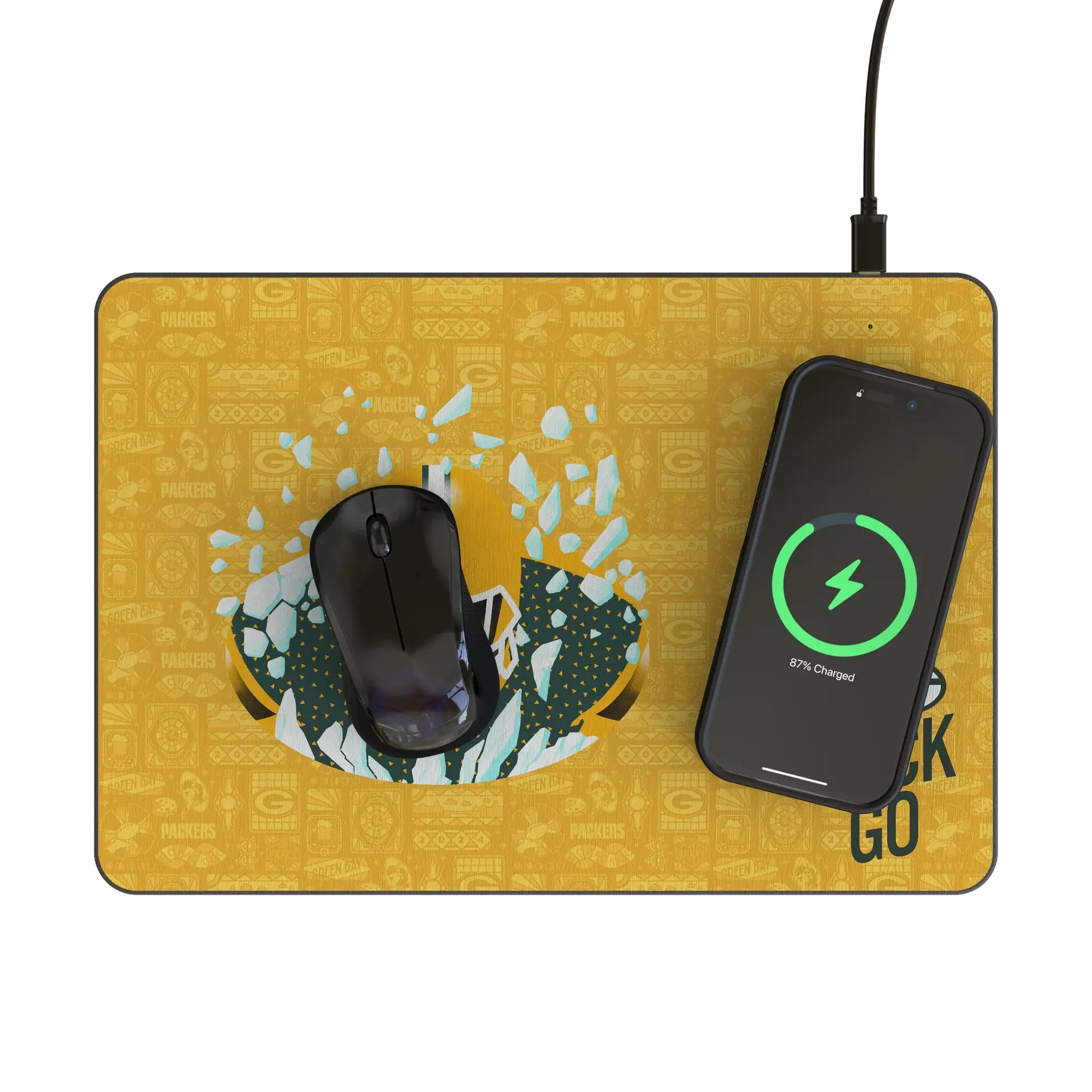 Green Bay Packers Deco 15-Watt Wireless Charger and Mouse Pad - Lifestyle