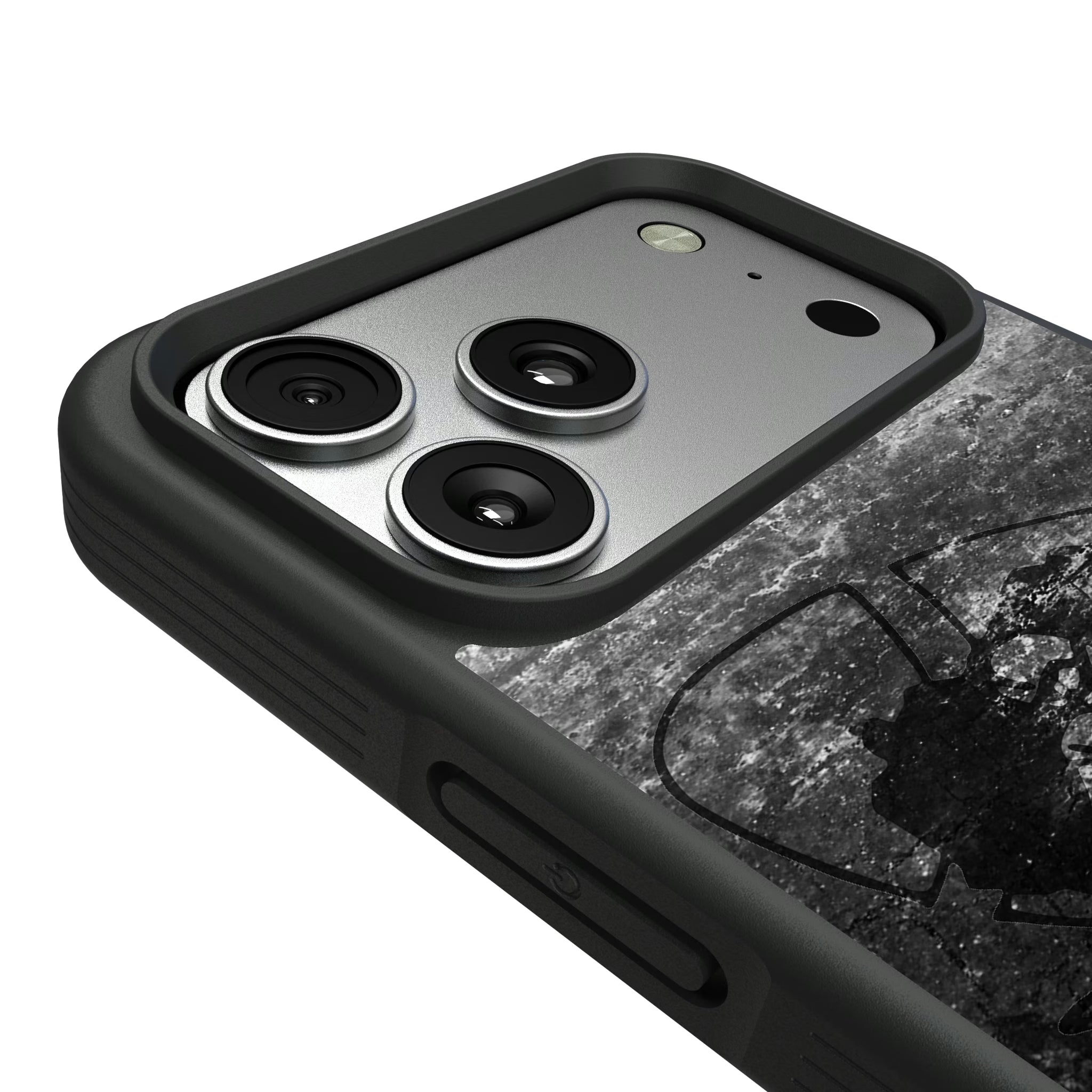 Green Bay Packers Historic Collection Legendary iPhone Bump Phone Case for Apple iPhone - Detail#Device_iPhone 17 Pro Max