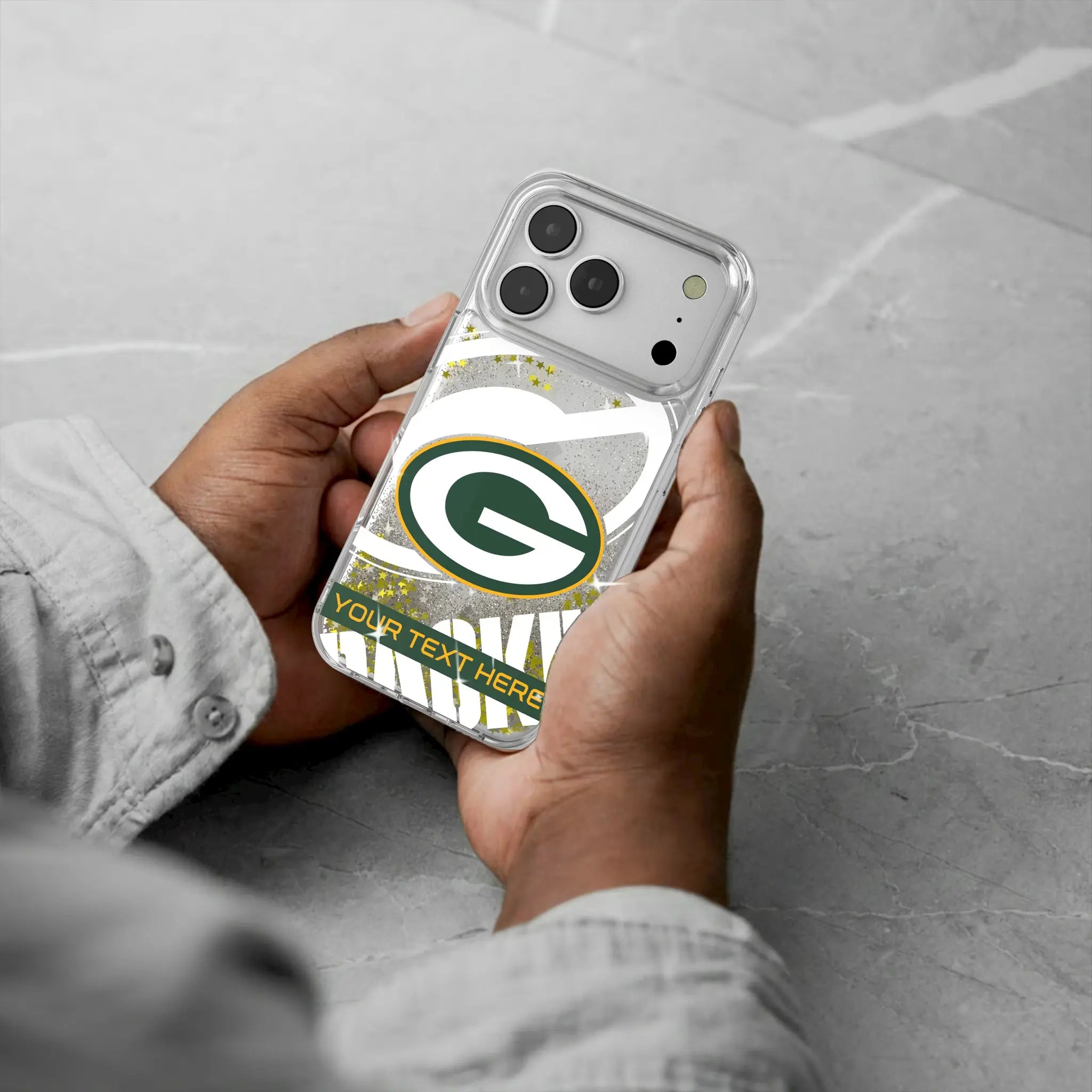 Green Bay Packers Personalized Tilt iPhone Glitter Phone Case for Apple iPhone - Lifestyle#Device_iPhone 17 Pro