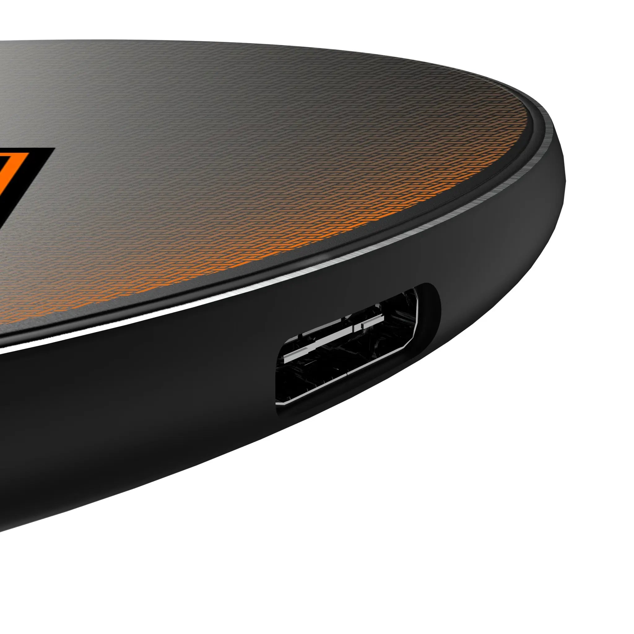 Houston Dynamo Linen 15-Watt Wireless Charger - Detail