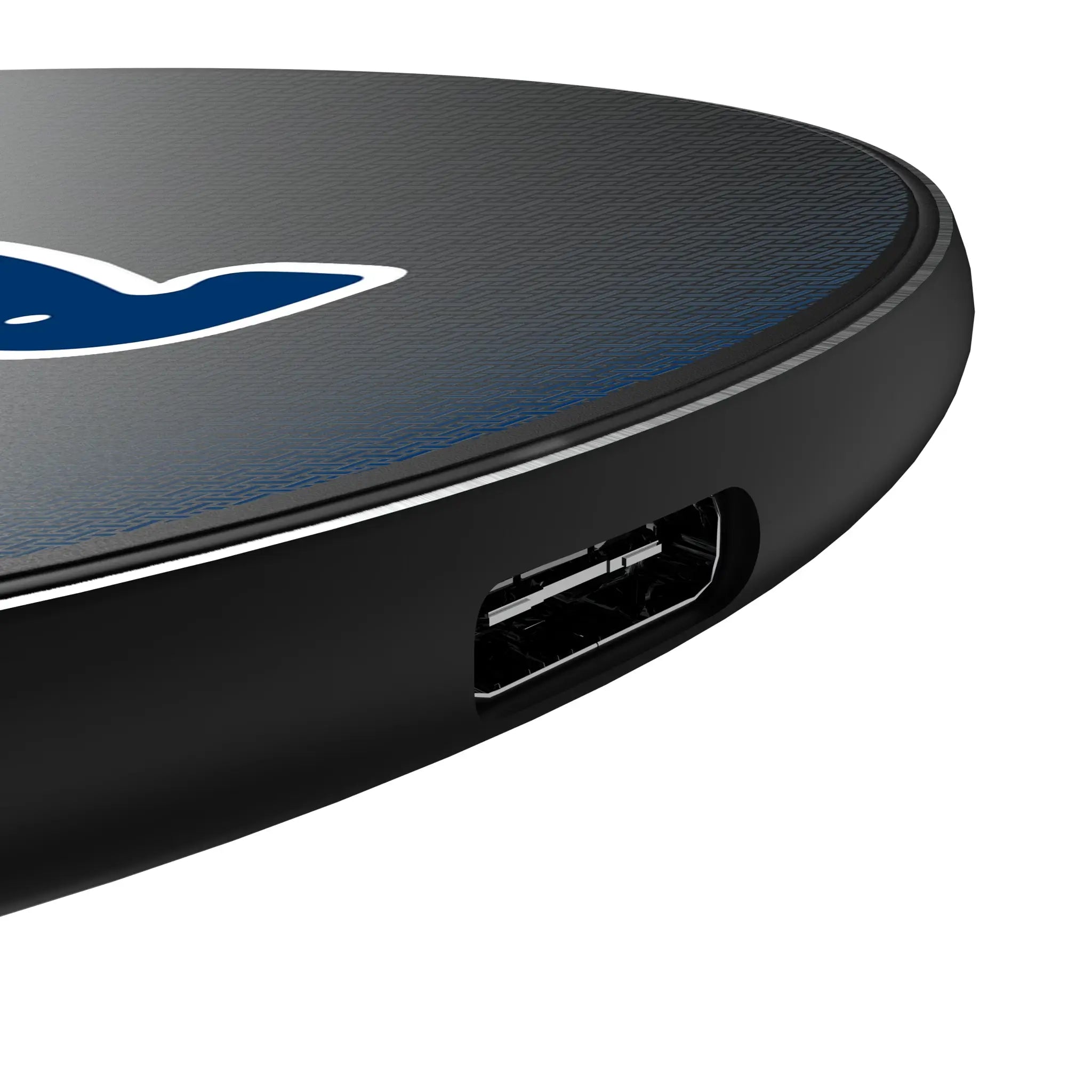 Indianapolis Colts Linen 15-Watt Wireless Charger - Detail