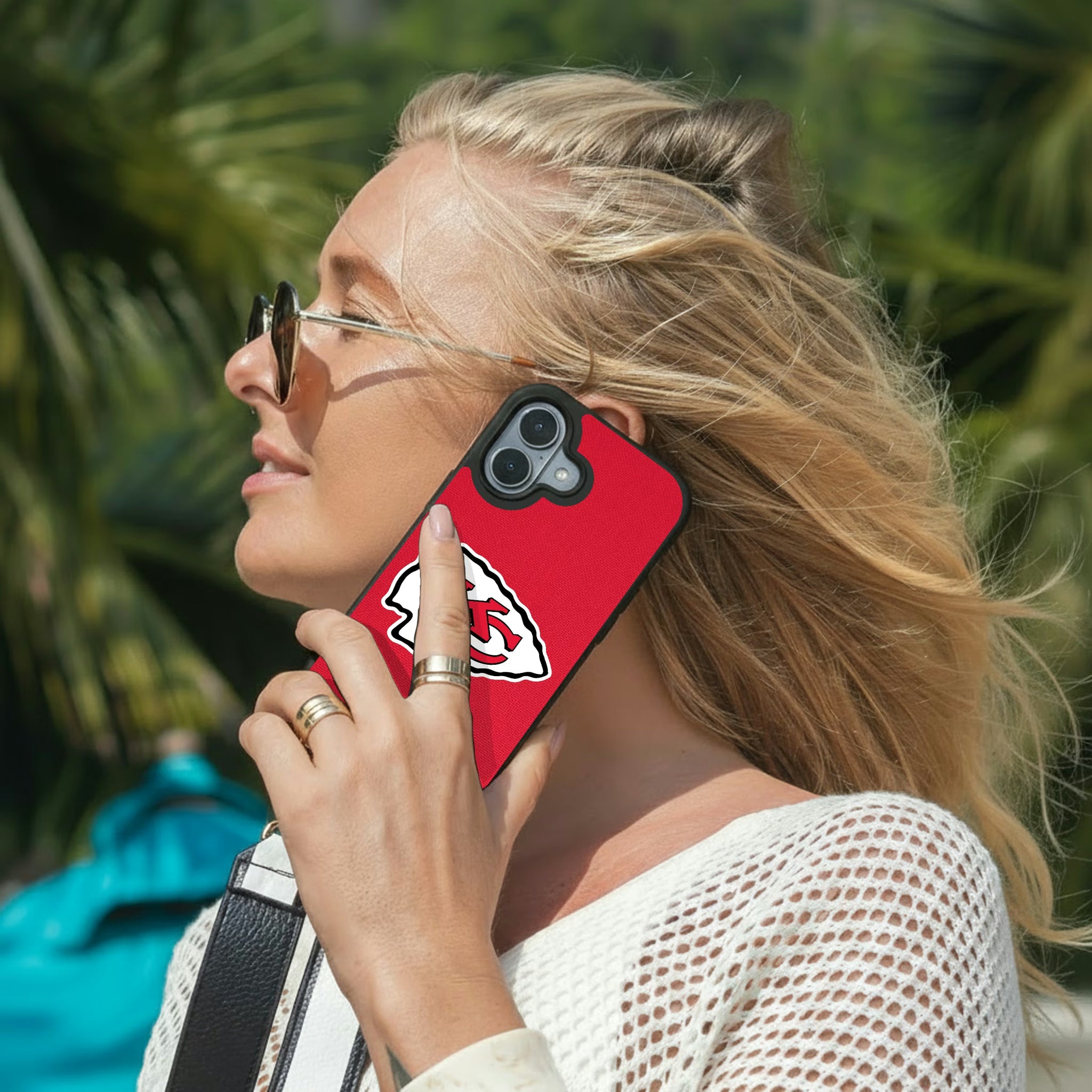 Kansas City Chiefs Personalized Stripe iPhone Bump Phone Case for Apple iPhone - Lifestyle#Device_iPhone 17