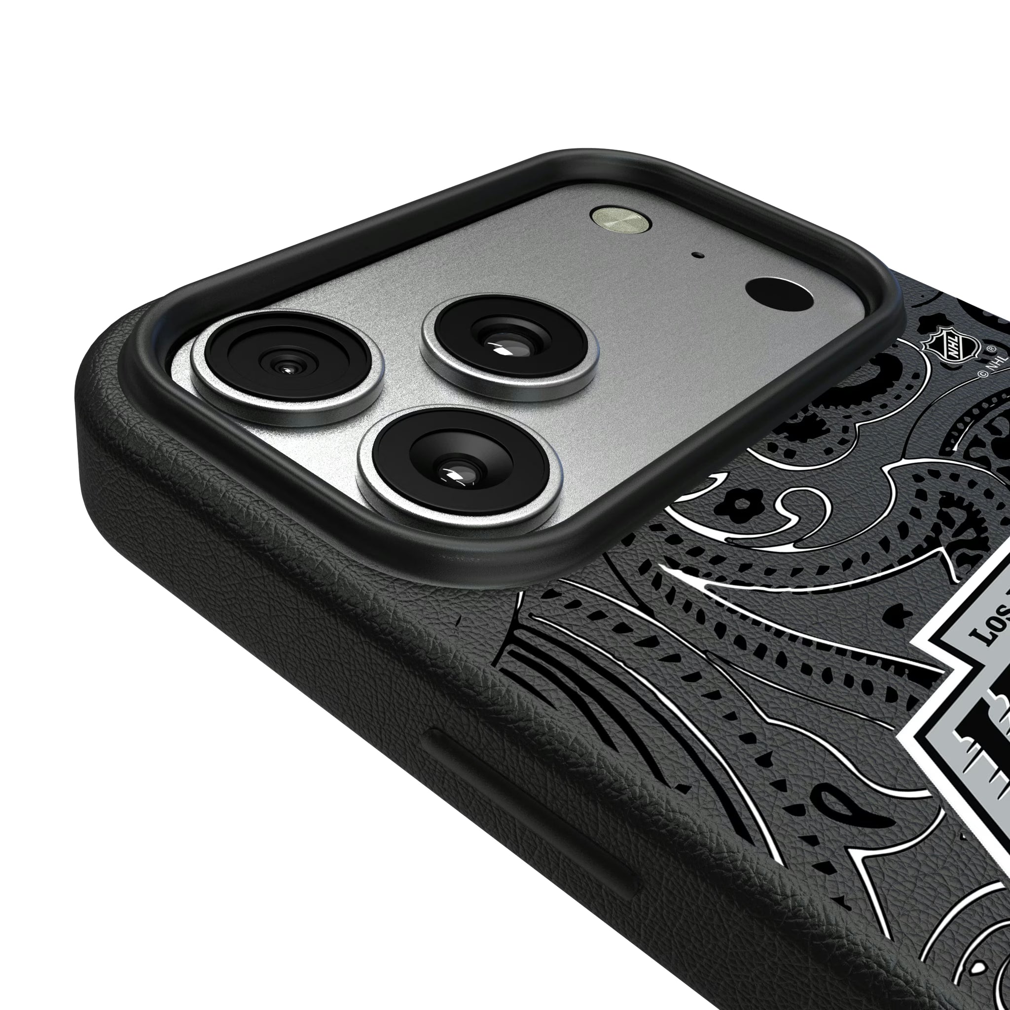 LA Kings Paisley iPhone MagSafe Compatible Phone Case for Apple iPhone - Detail#Device_iPhone 17 Pro Max