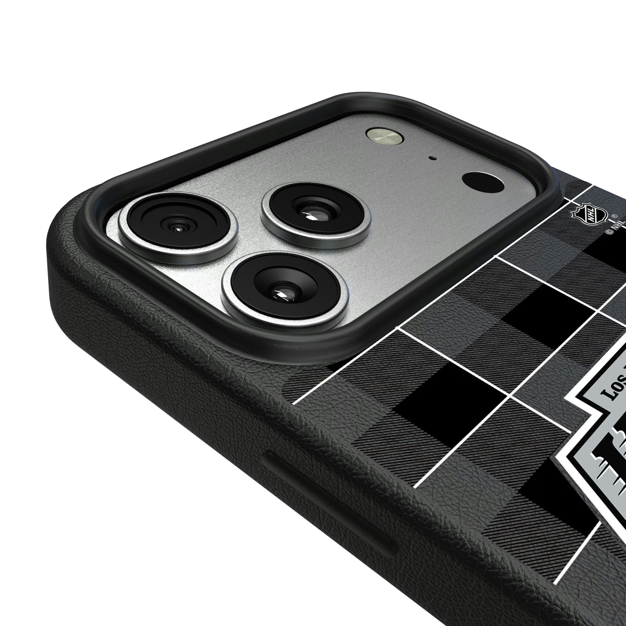 LA Kings Plaid iPhone MagSafe Compatible Phone Case for Apple iPhone - Detail#Device_iPhone 17 Pro Max