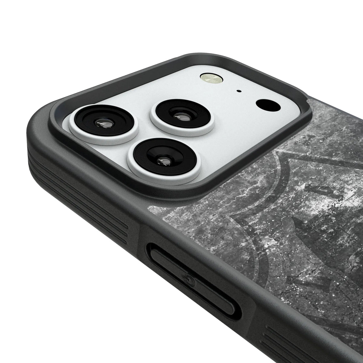 Los Angeles Chargers Historic Collection Legendary iPhone Bump Phone Case for Apple iPhone - Detail#Device_iPhone 18 Pro
