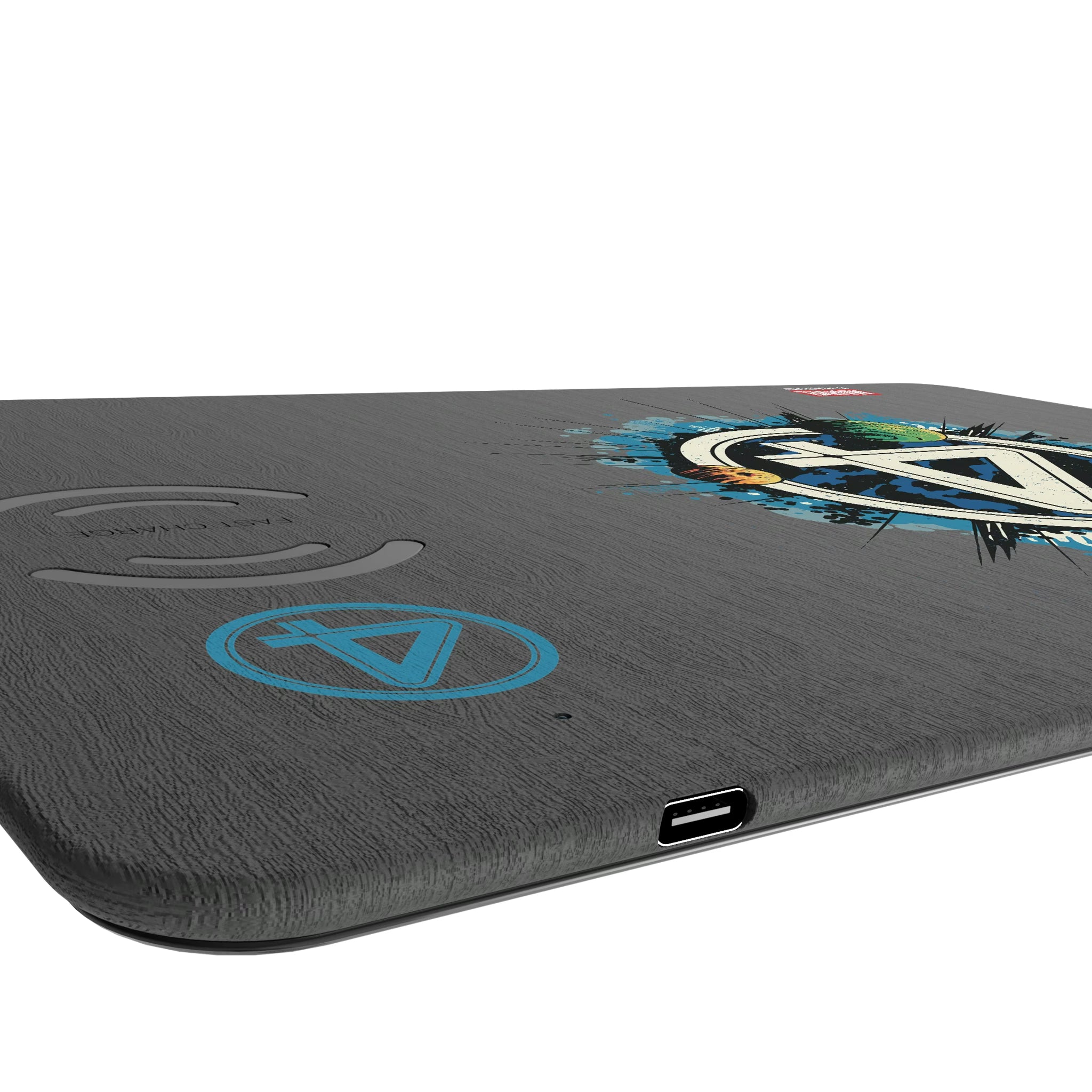 Marvel Fantastic Four Badge 15-Watt Wireless Charger and Mouse Pad