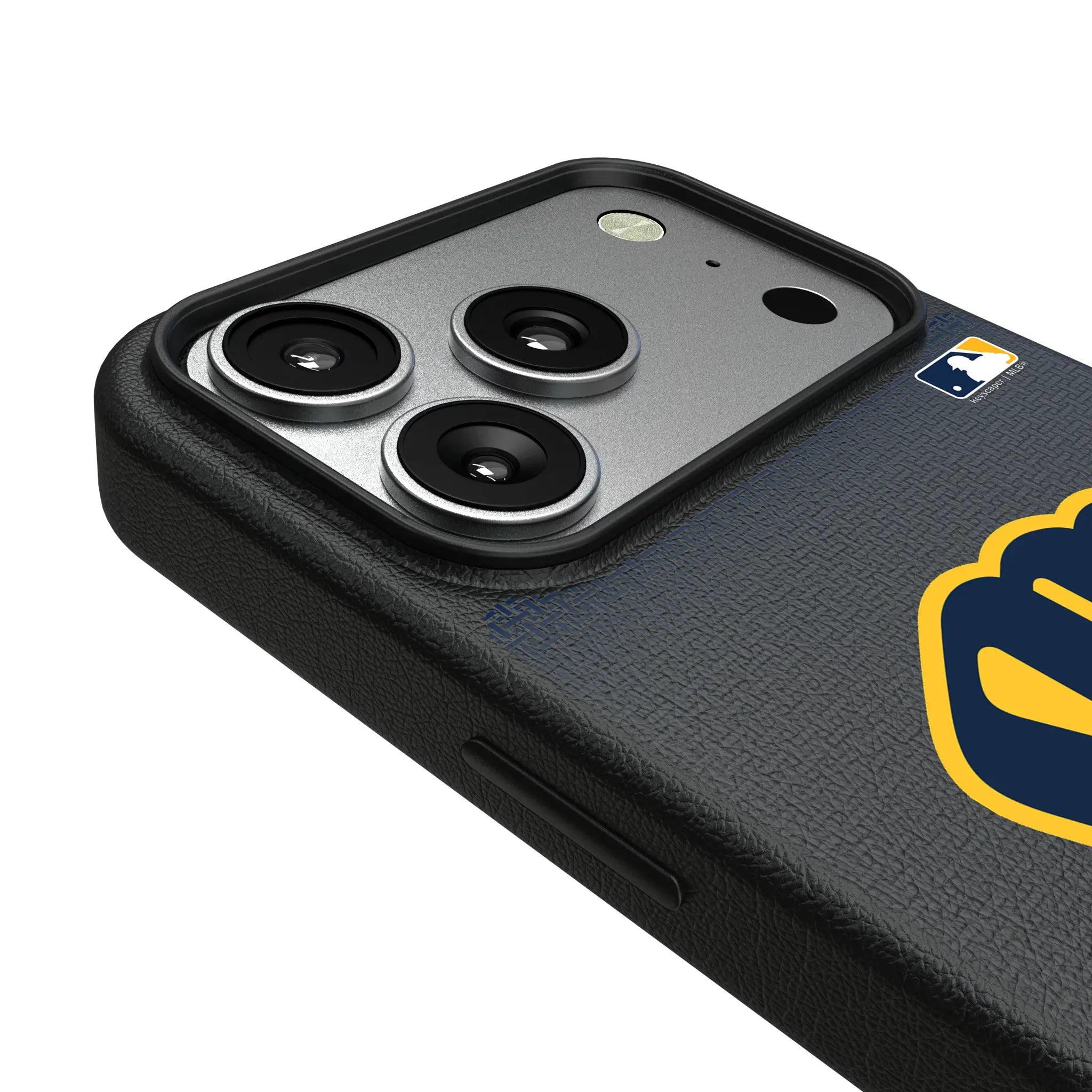 Milwaukee Brewers Linen iPhone MagSafe Compatible Phone Case for Apple iPhone - Detail#Device_iPhone 17 Pro