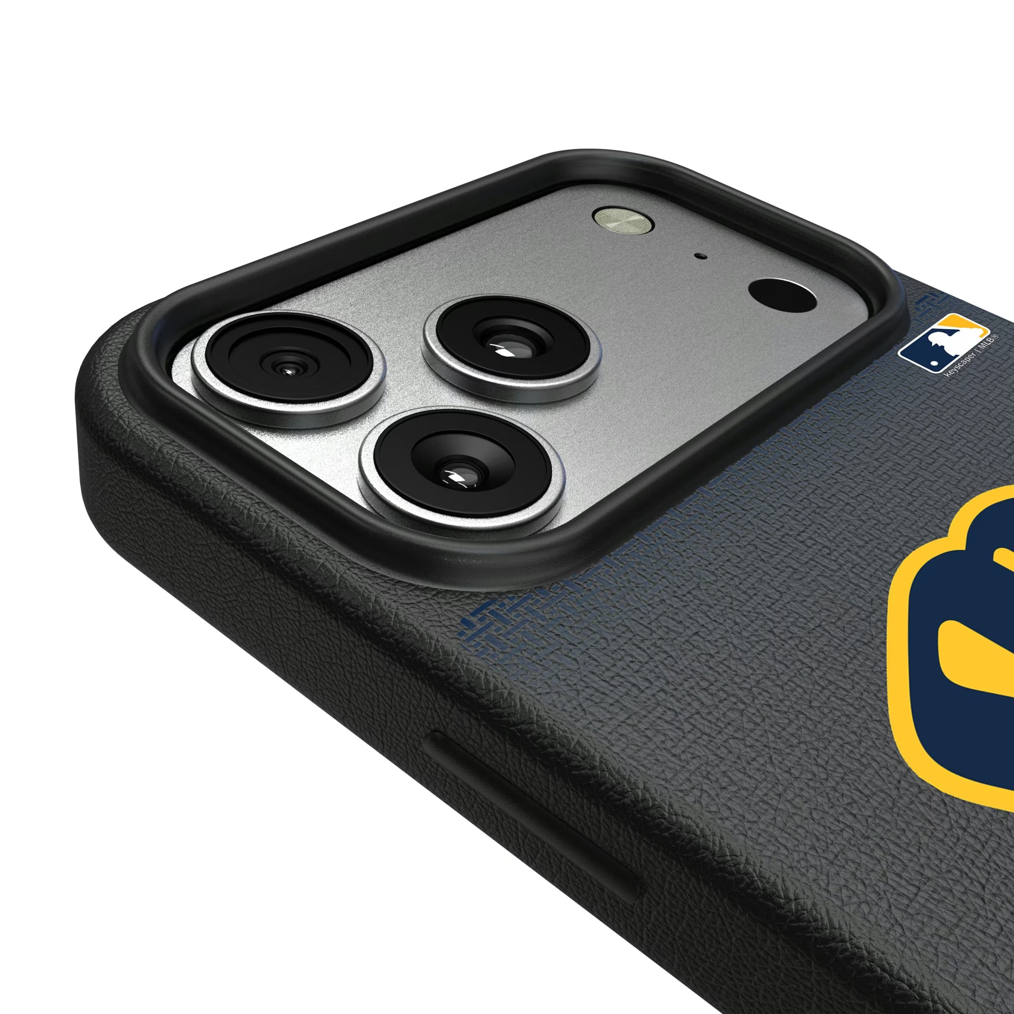Milwaukee Brewers Linen iPhone MagSafe Compatible Phone Case for Apple iPhone - Detail#Device_iPhone 17 Pro Max