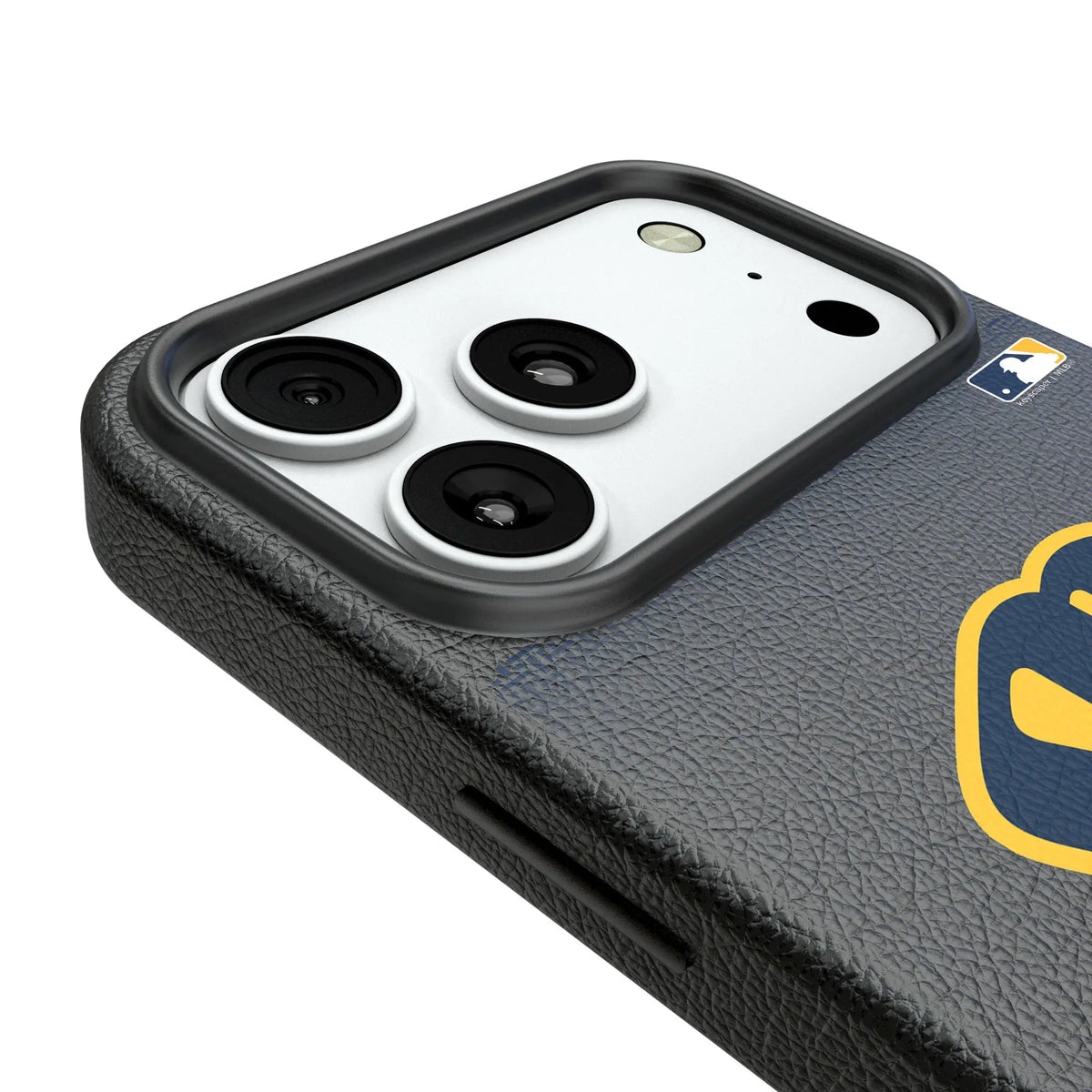 Milwaukee Brewers Linen iPhone MagSafe Compatible Phone Case for Apple iPhone - Detail#Device_iPhone 18 Pro Max
