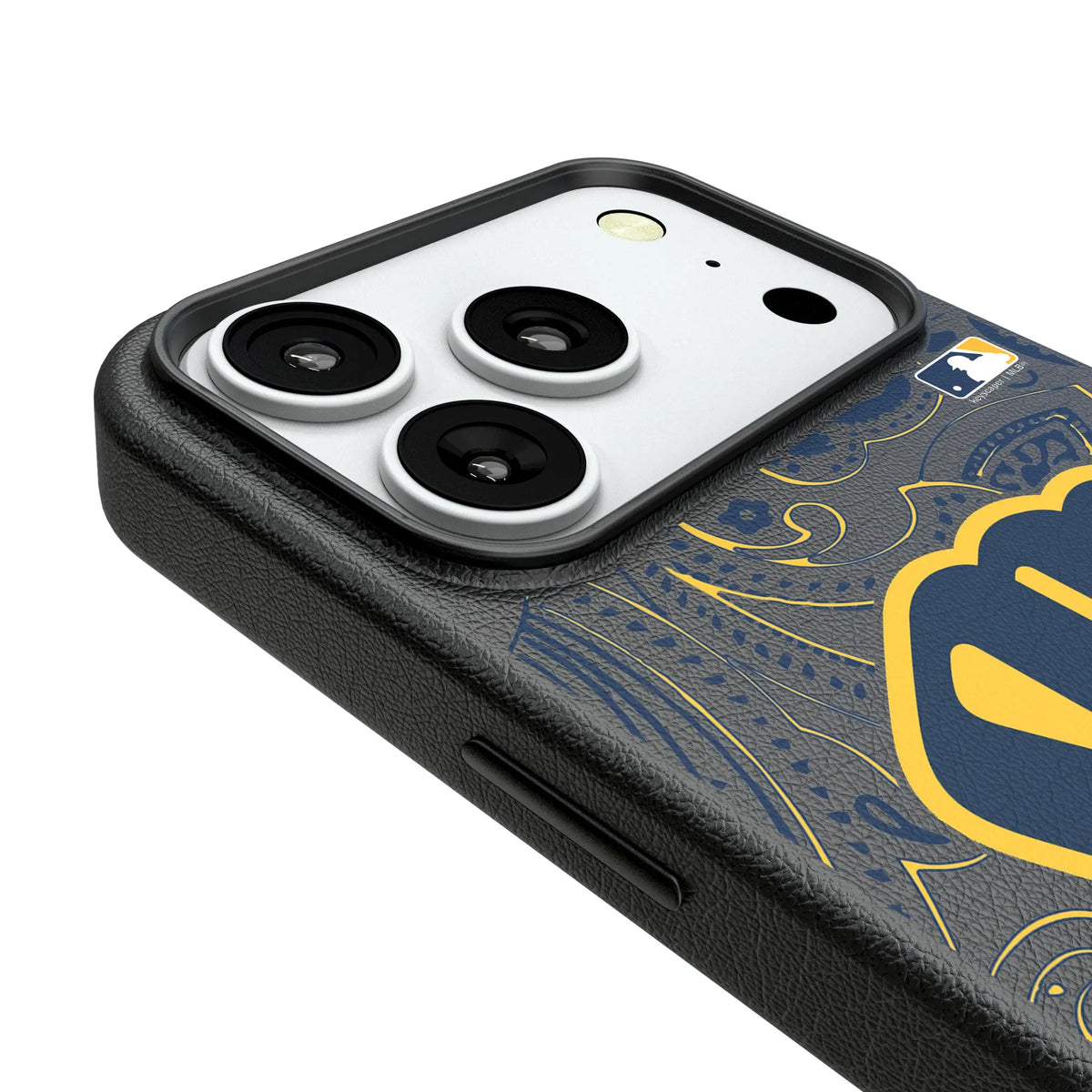 Milwaukee Brewers Paisley iPhone MagSafe Compatible Phone Case for Apple iPhone - Detail#Device_iPhone 18 Pro