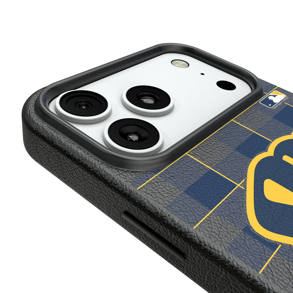 Milwaukee Brewers Plaid iPhone MagSafe Compatible Phone Case for Apple iPhone - Detail#Device_iPhone 18 Pro Max