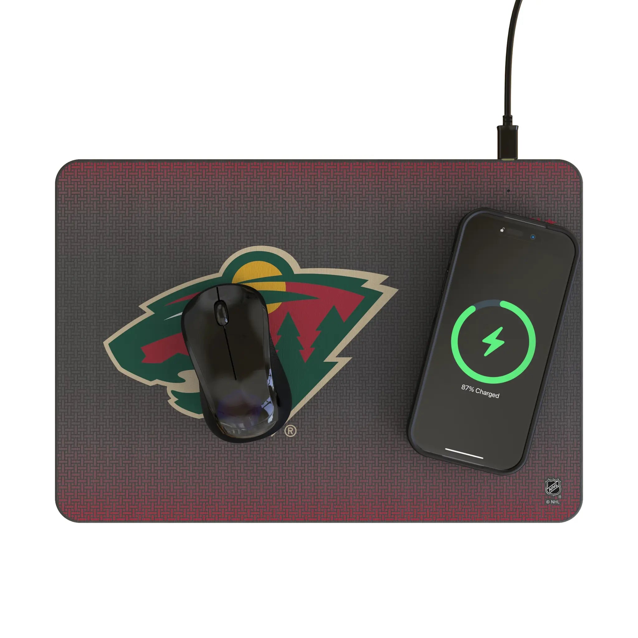 Minnesota Wild Linen 15-Watt Wireless Charger and Mouse Pad - Lifestyle