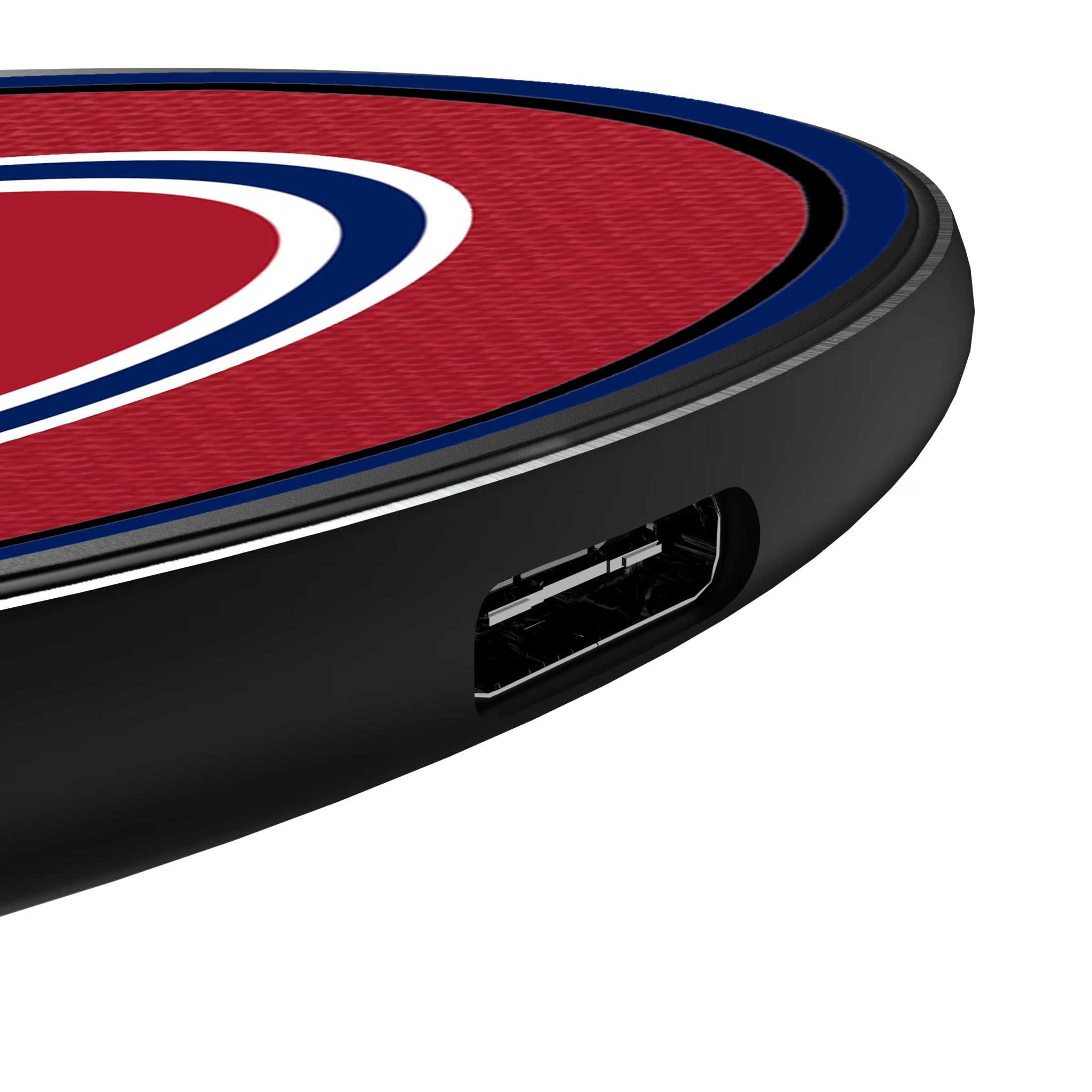 Montreal Canadiens Personalized Endzone Solid 15-Watt Wireless Charger - Detail