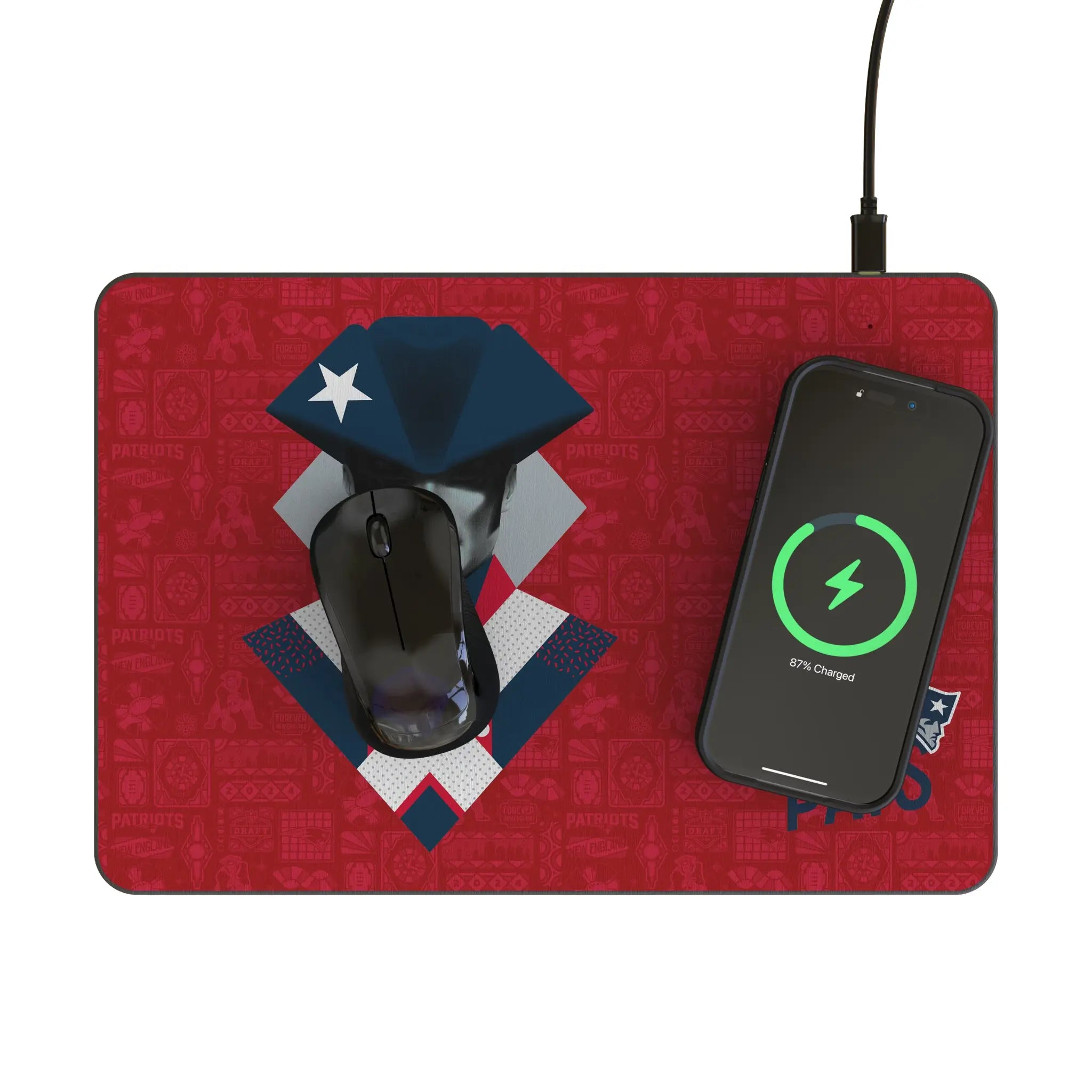 New England Patriots Deco 15-Watt Wireless Charger and Mouse Pad - Lifestyle
