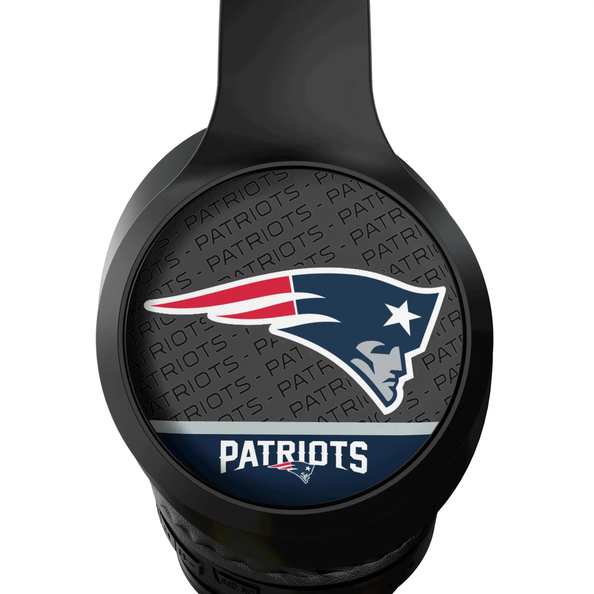 New England Patriots Endzone Plus Wireless Over-Ear Headphones With Case - Detail