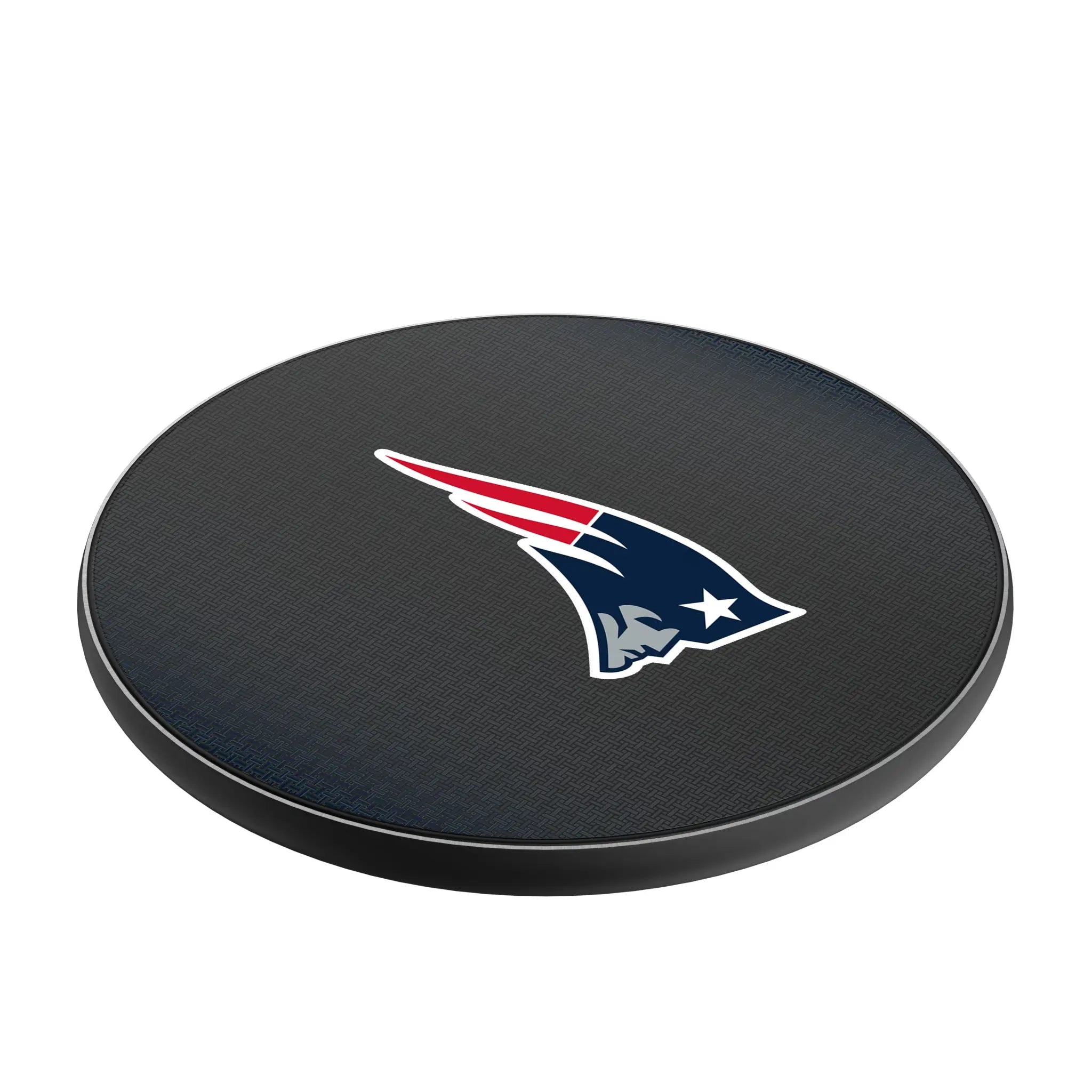 New England Patriots Linen 15-Watt Wireless Charger - Isometric View