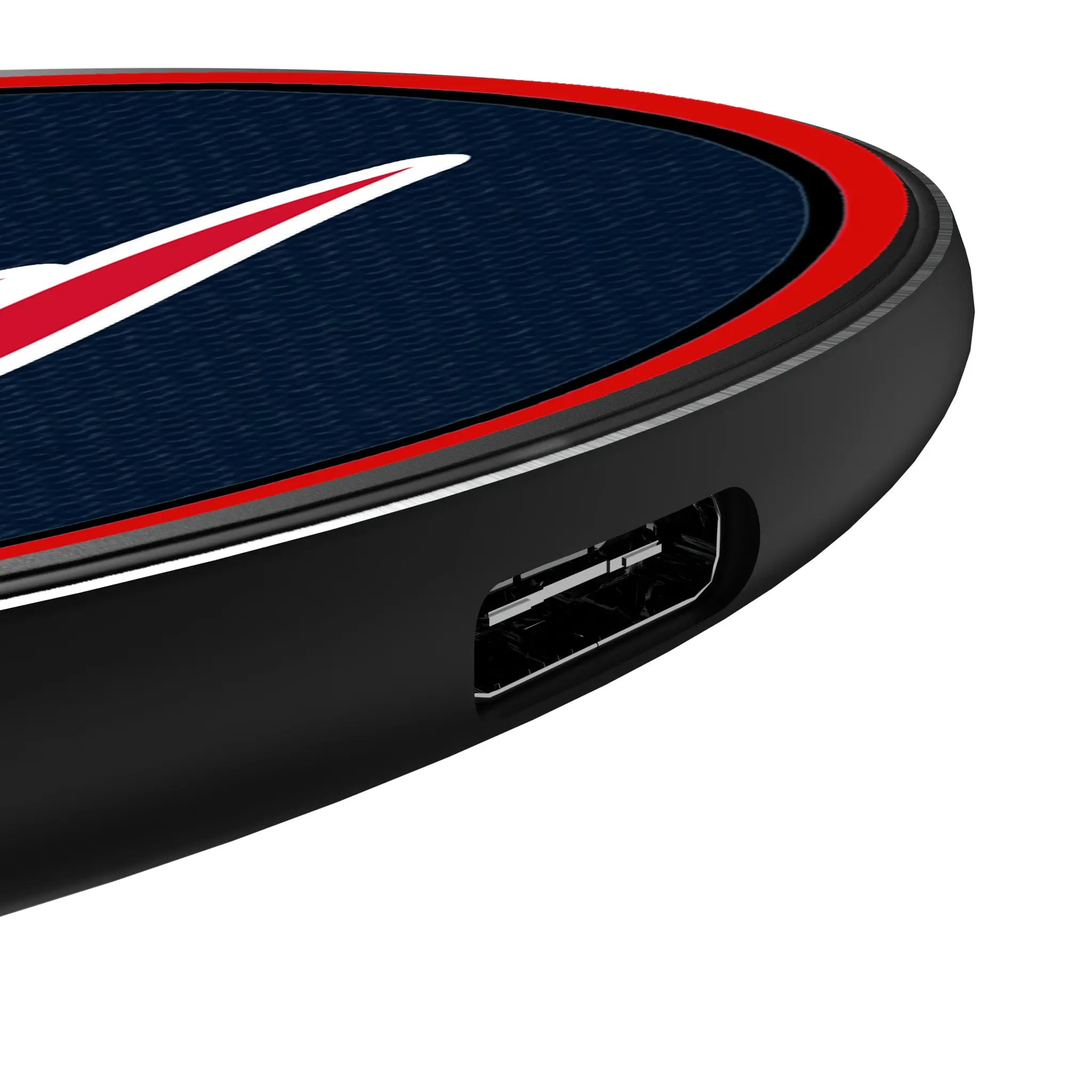 New England Patriots Stripe 15-Watt Wireless Charger - Detail