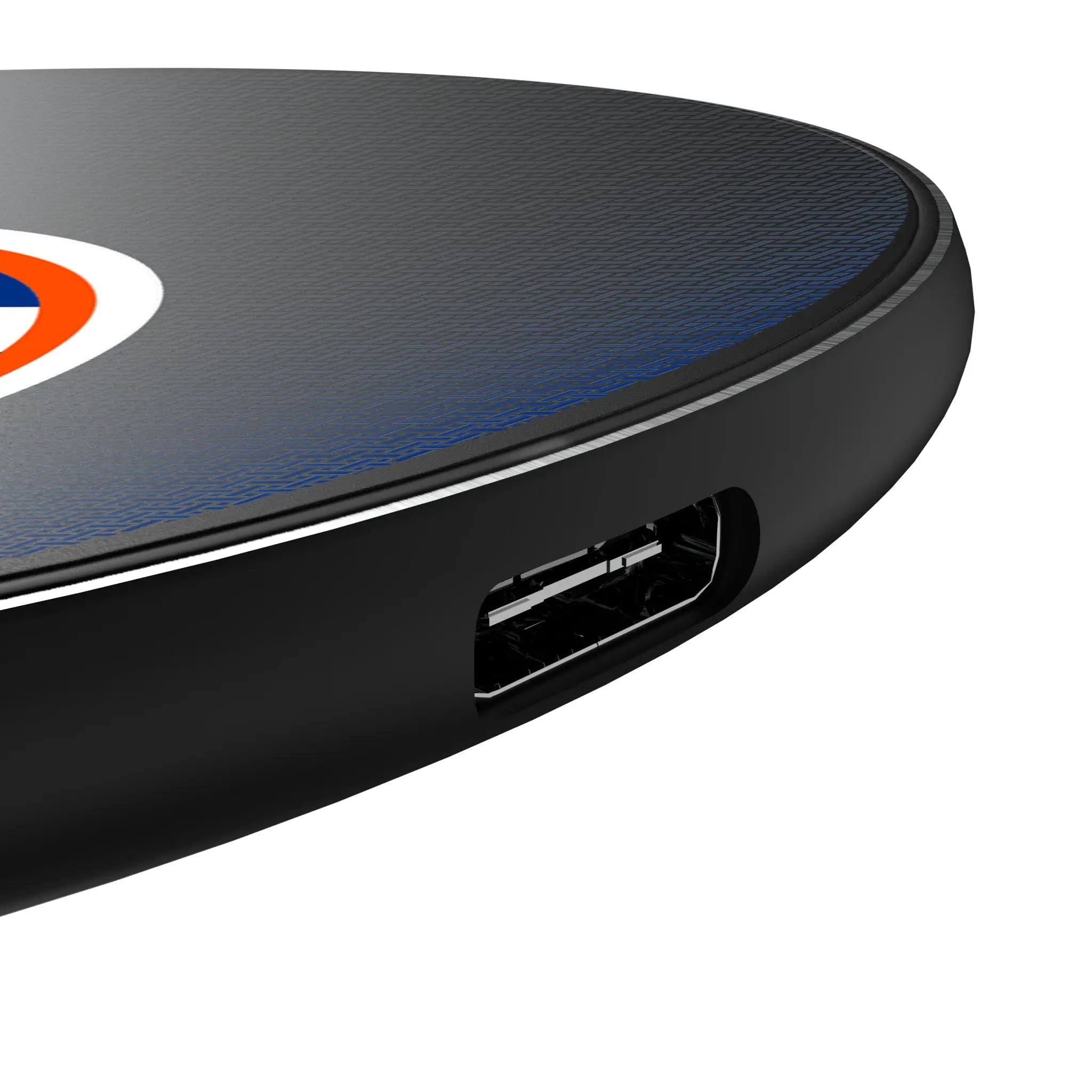 New York Islanders Linen 15-Watt Wireless Charger - Detail