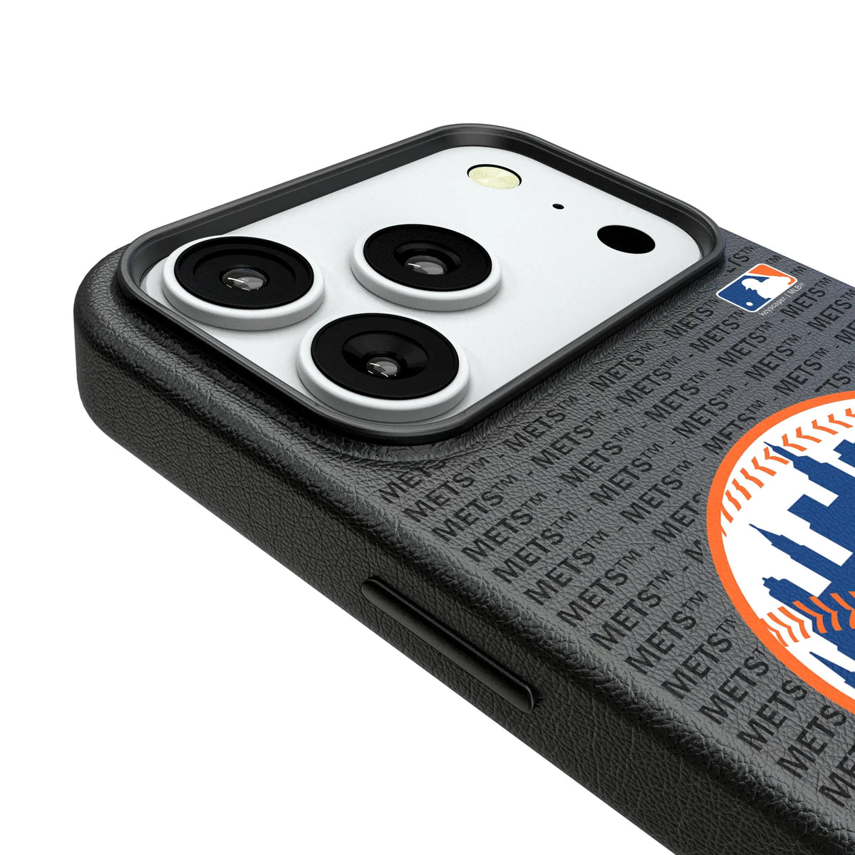 New York Mets Text Backdrop iPhone MagSafe Compatible Phone Case for Apple iPhone - Detail#Device_iPhone 18 Pro