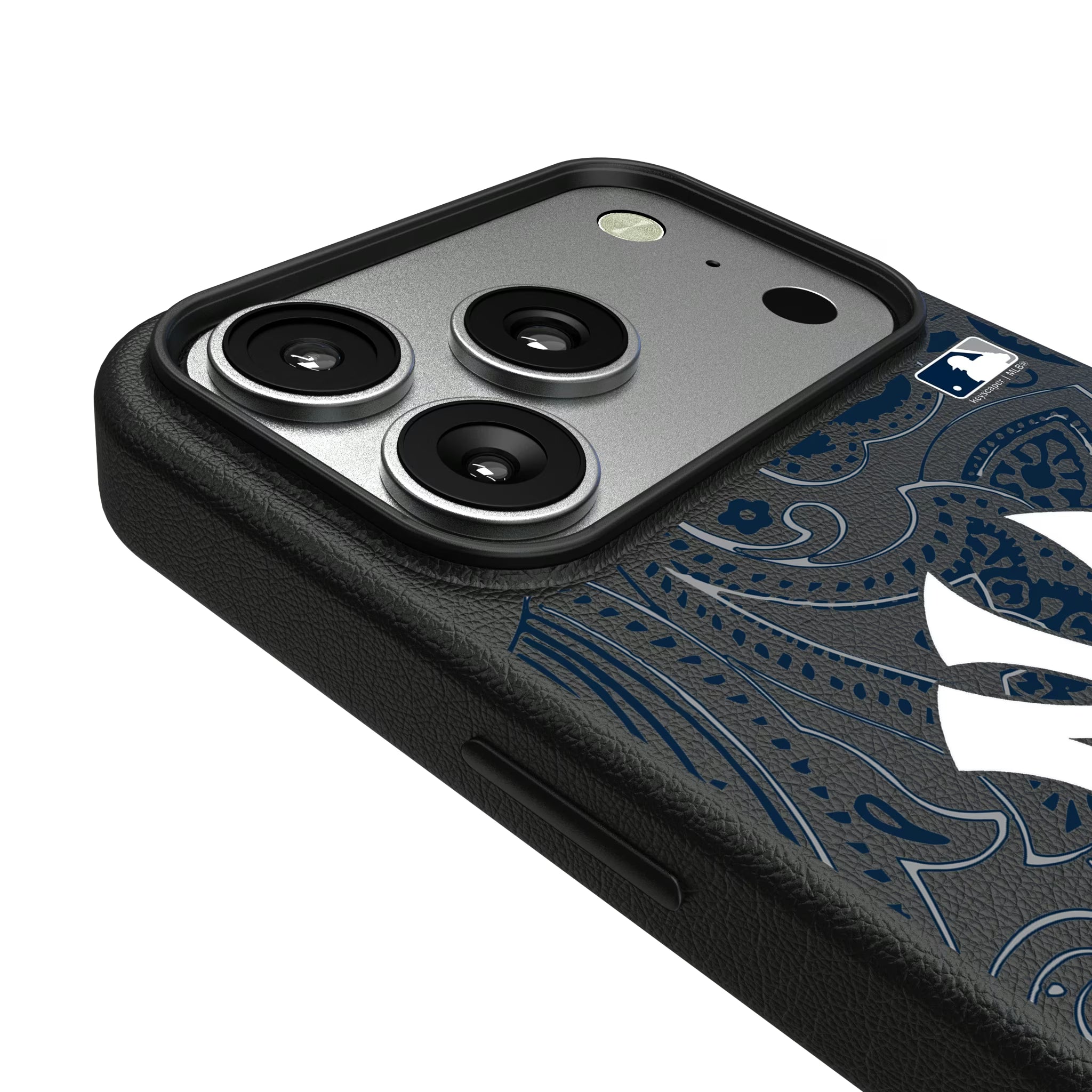 New York Yankees Paisley iPhone MagSafe Compatible Phone Case for Apple iPhone - Detail#Device_iPhone 17 Pro