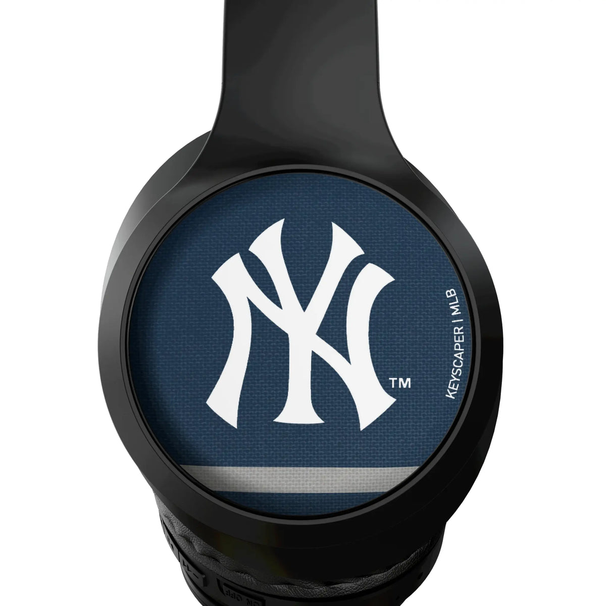 New York Yankees Stripe Wireless Over-Ear Headphones With Case - Detail