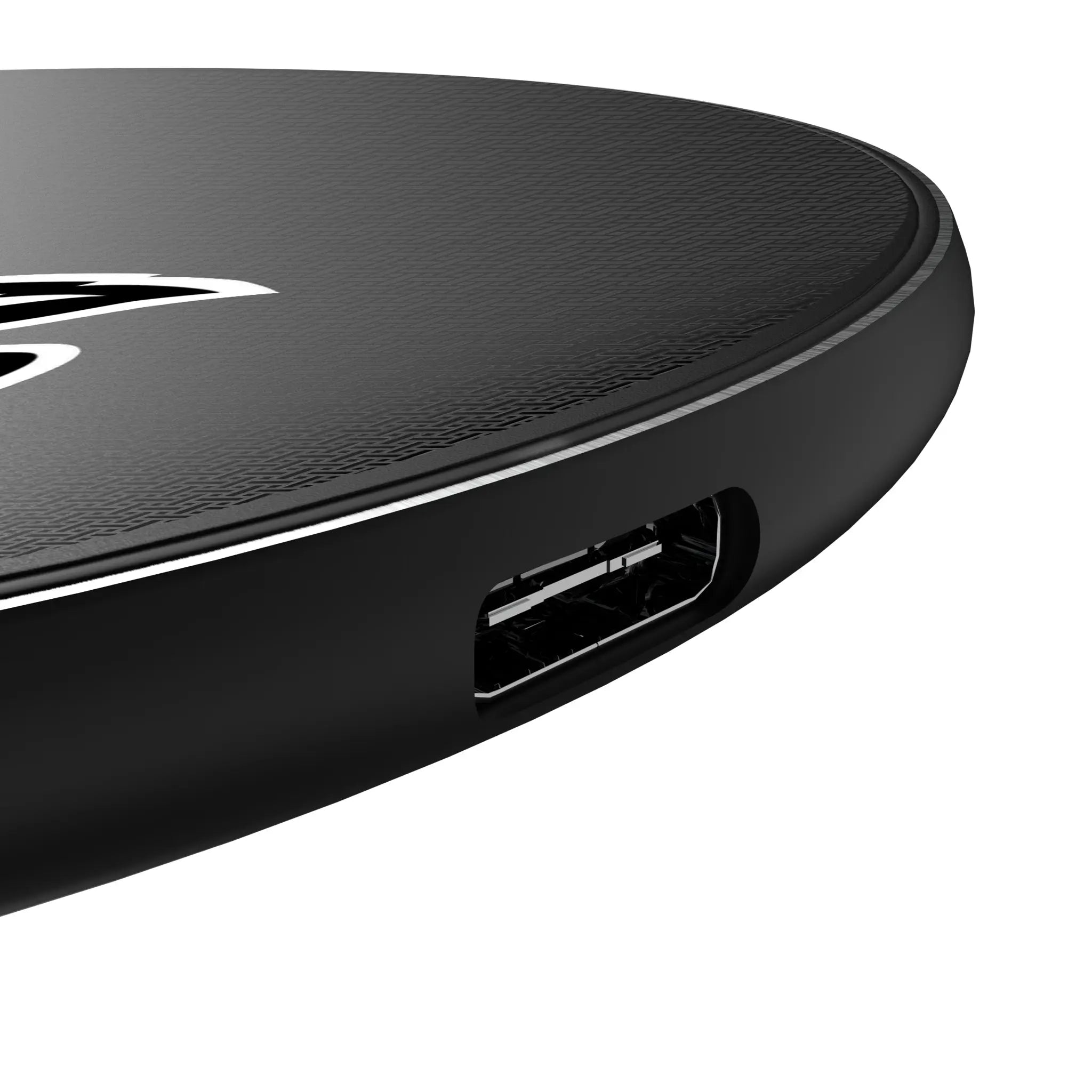 North Carolina State University Wolfpack Linen 15-Watt Wireless Charger - Detail