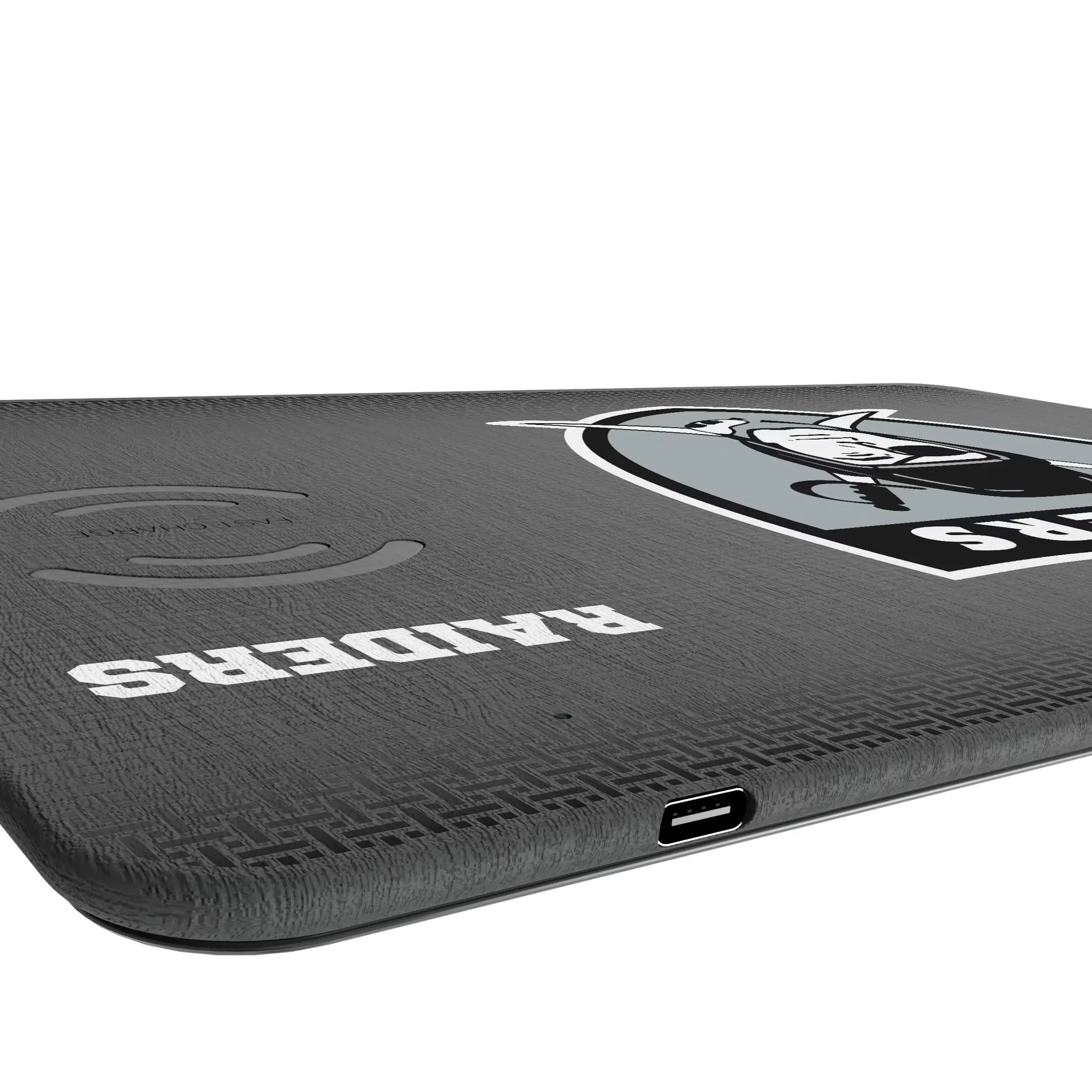 Oakland Raiders 1963 Historic Collection Linen 15-Watt Wireless Charger and Mouse Pad