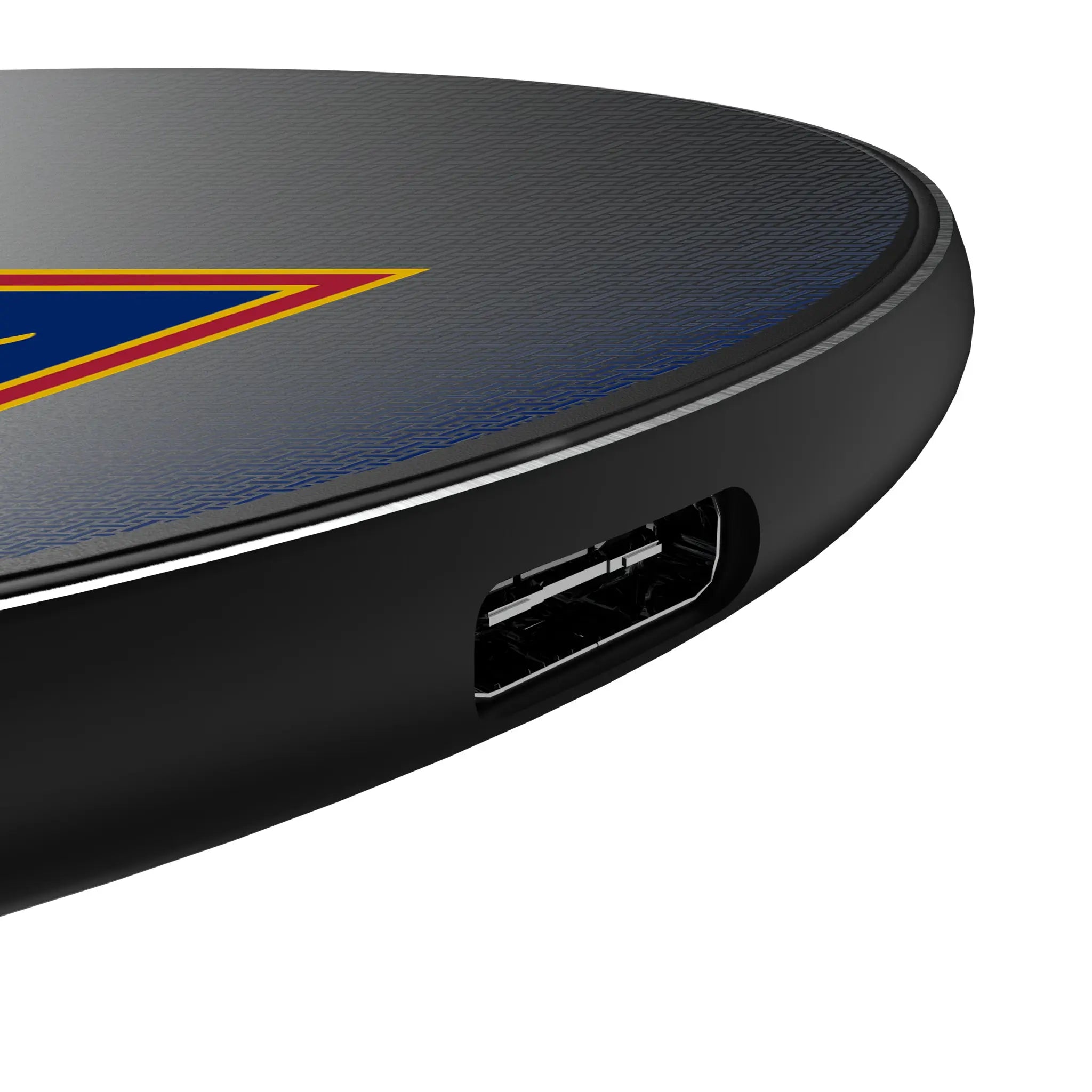 Real Salt Lake Linen 15-Watt Wireless Charger - Detail