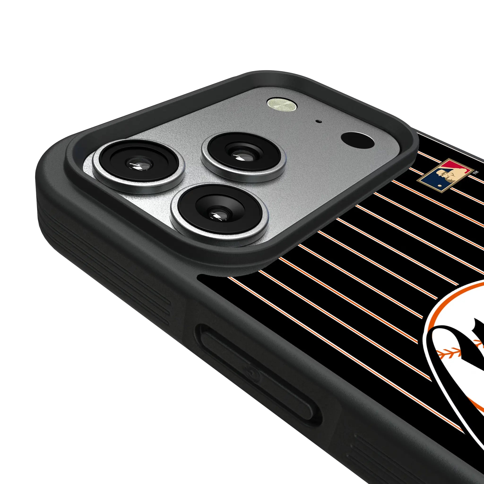 San Francisco Giants 1958-1967 - Cooperstown Collection Pinstripe iPhone Bump Phone Case for Apple iPhone - Detail#Device_iPhone 17 Pro