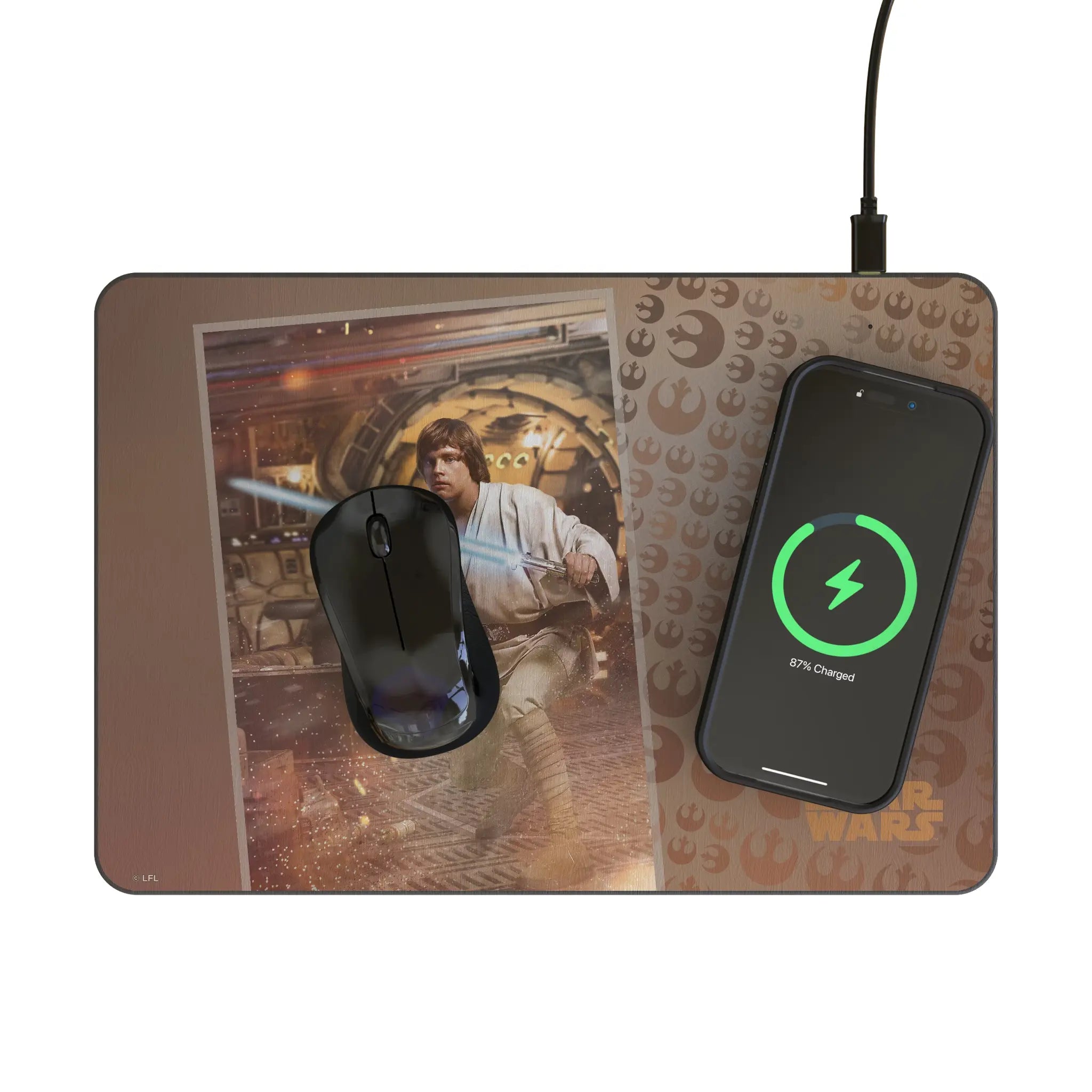 Star Wars Luke Skywalker Portrait 15-Watt Wireless Charger and Mouse Pad - Lifestyle
