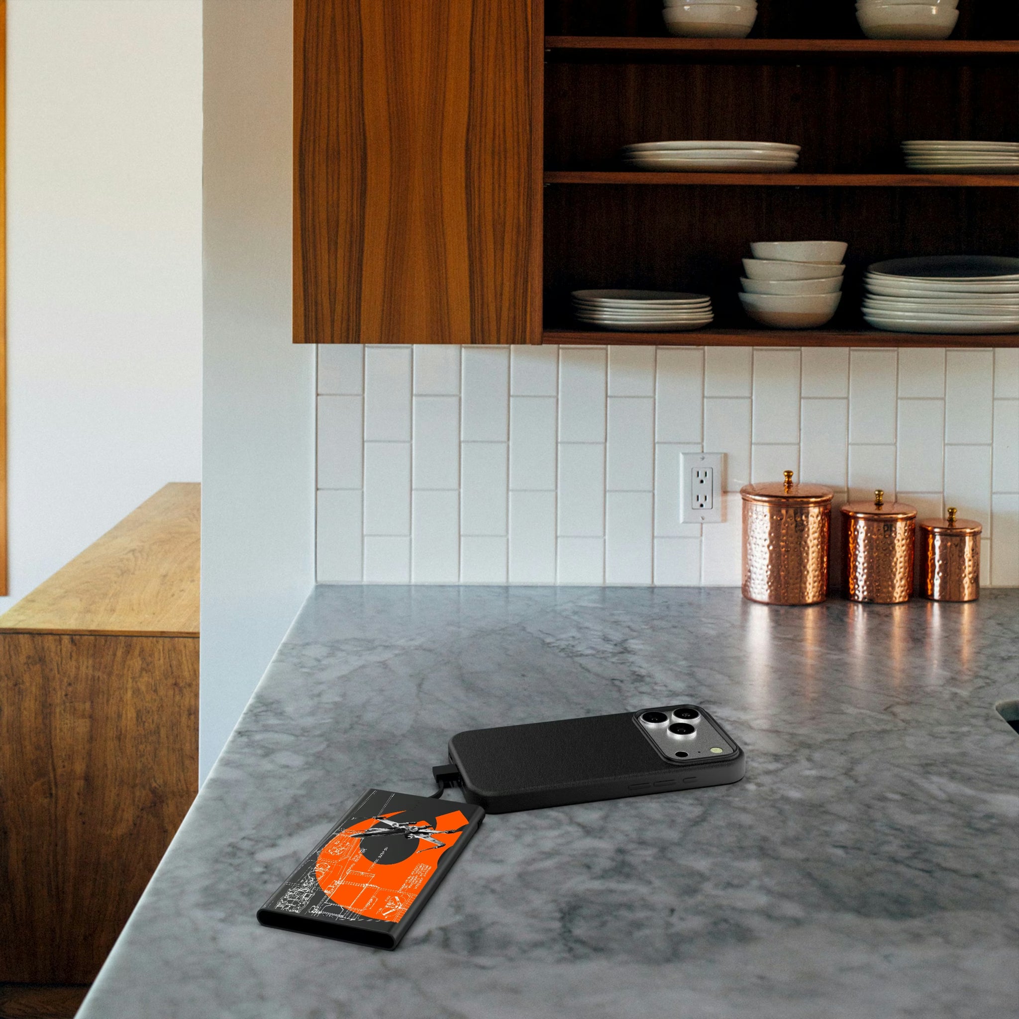 Star Wars X-Wing FactionTech 5000mAh Flat Powerbank - Lifestyle