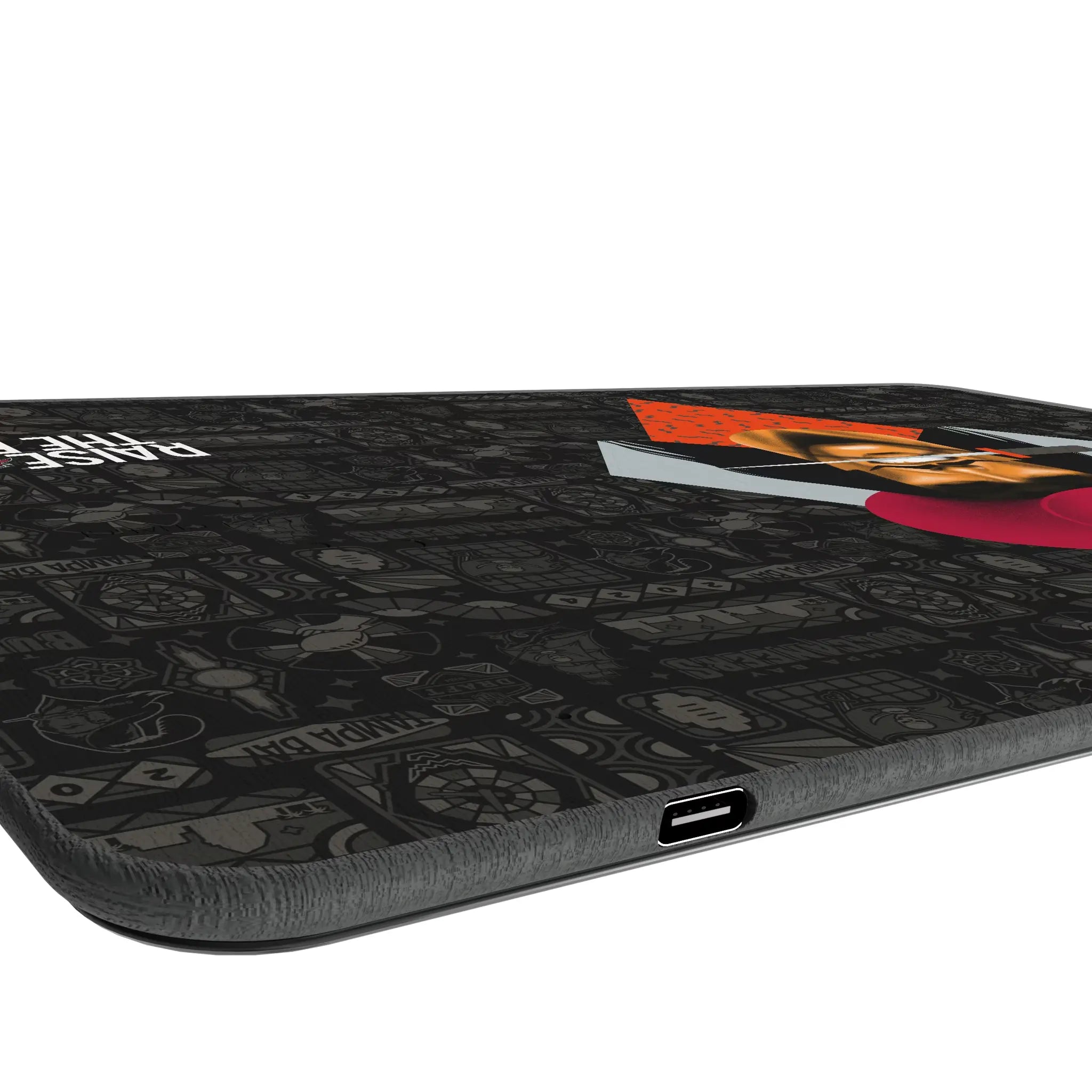 Tampa Bay Buccaneers Deco 15-Watt Wireless Charger and Mouse Pad