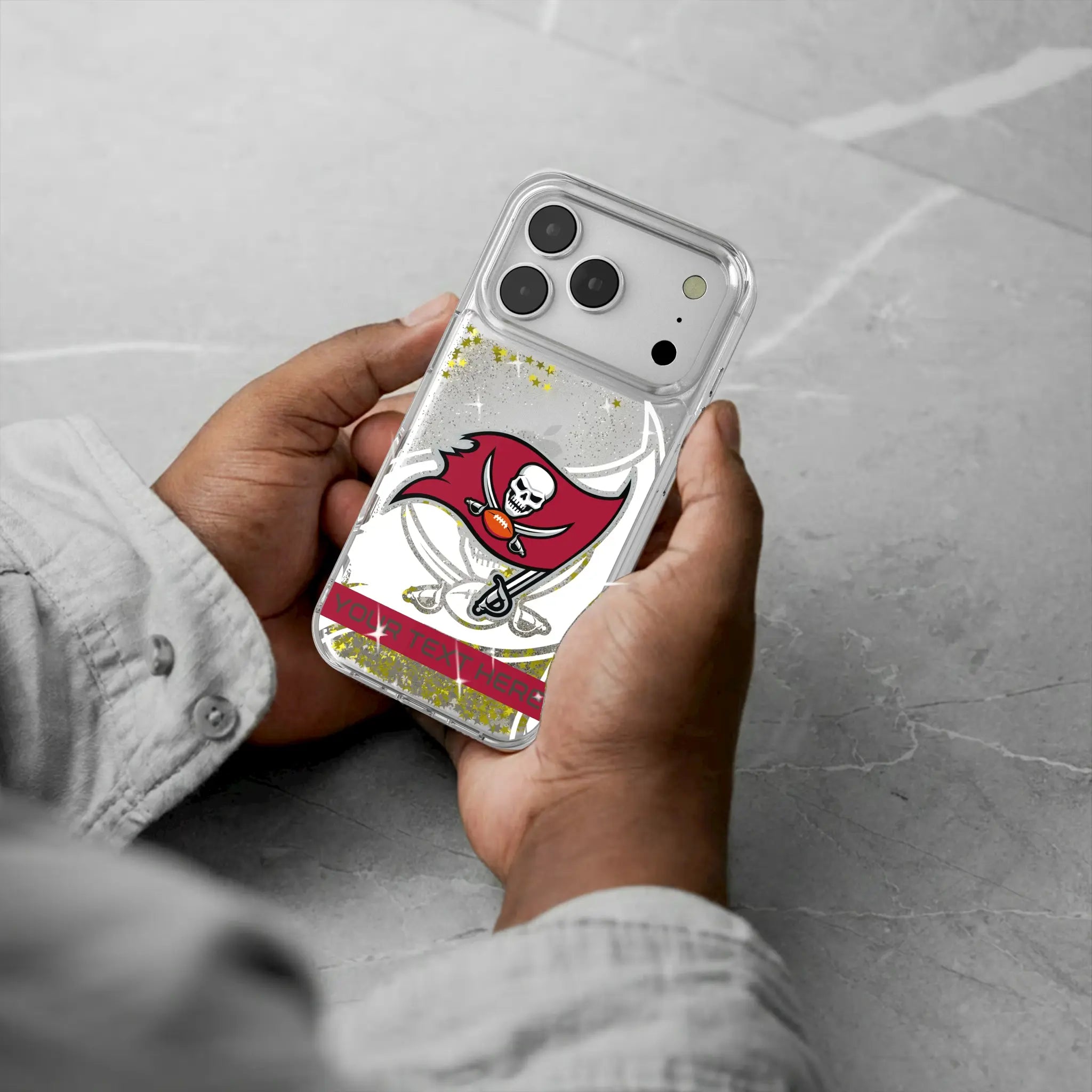 Tampa Bay Buccaneers Personalized Tilt iPhone Glitter Phone Case for Apple iPhone - Lifestyle#Device_iPhone 17 Pro