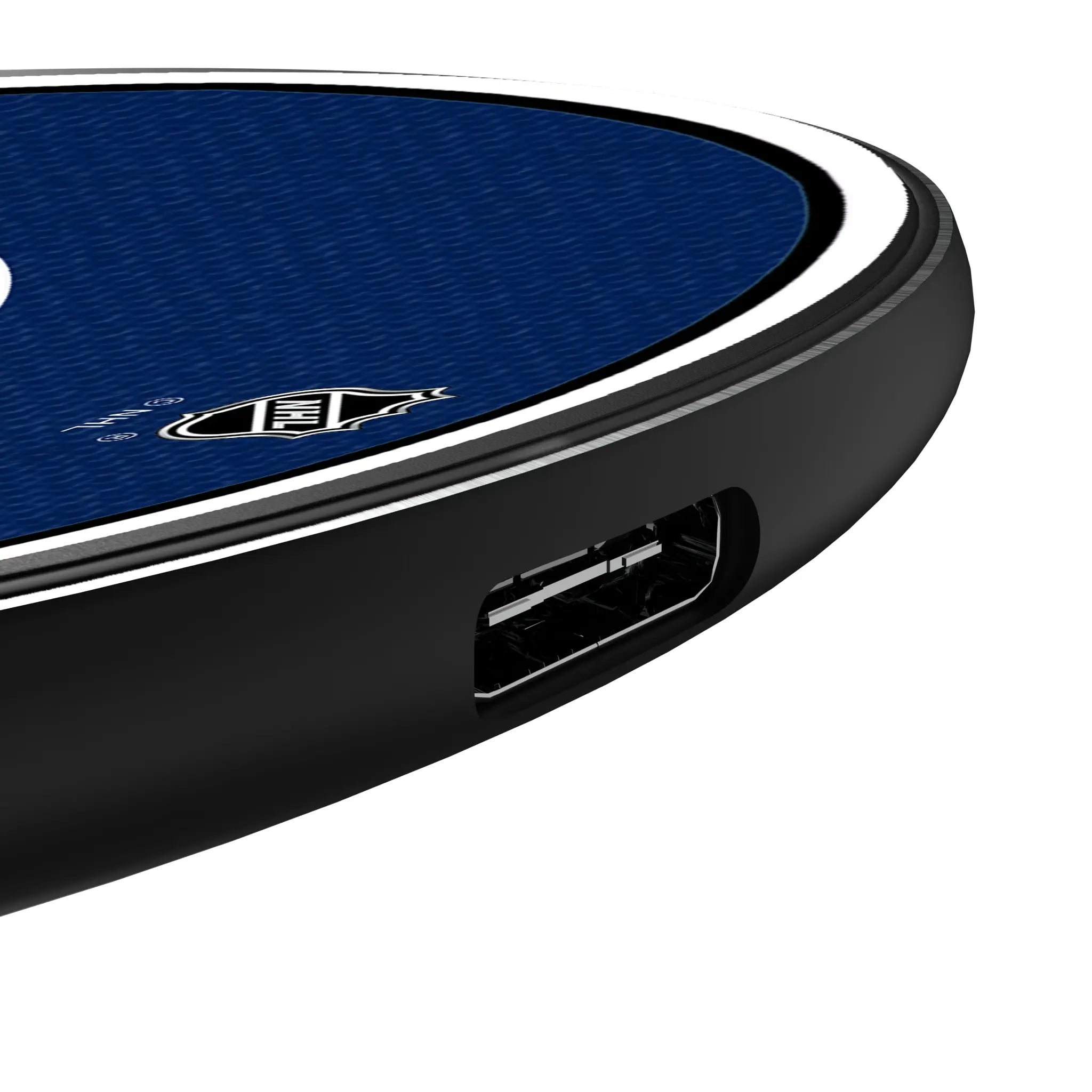 Tampa Bay Lightning Stripe 15-Watt Wireless Charger - Detail