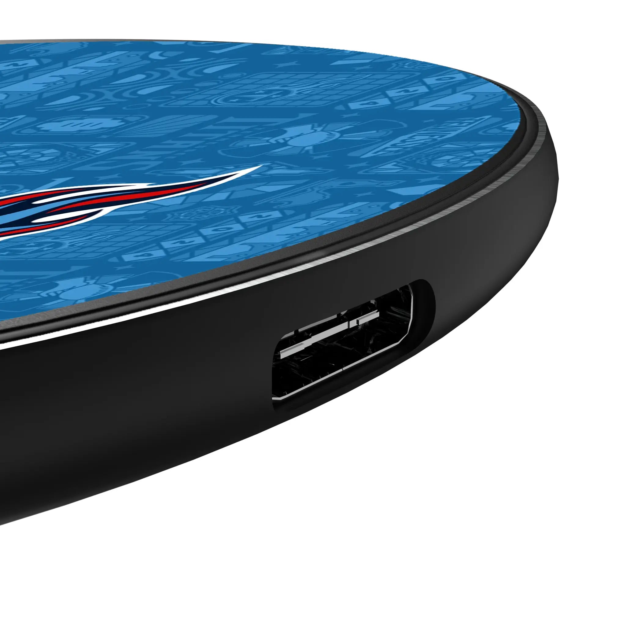 Tennessee Titans Deco 15-Watt Wireless Charger - Detail