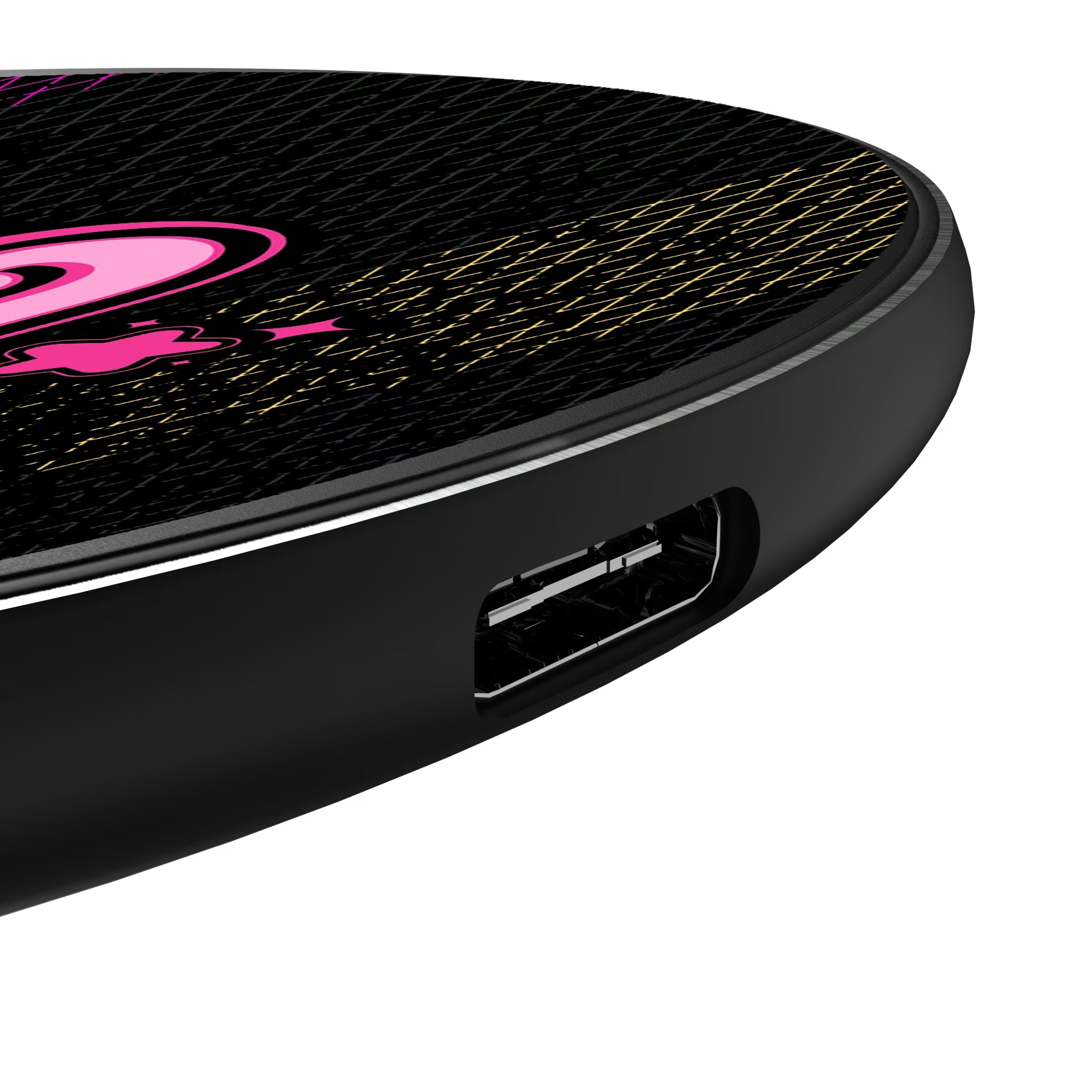 Tiffany Stratton Steel 15-Watt Wireless Charger - Detail