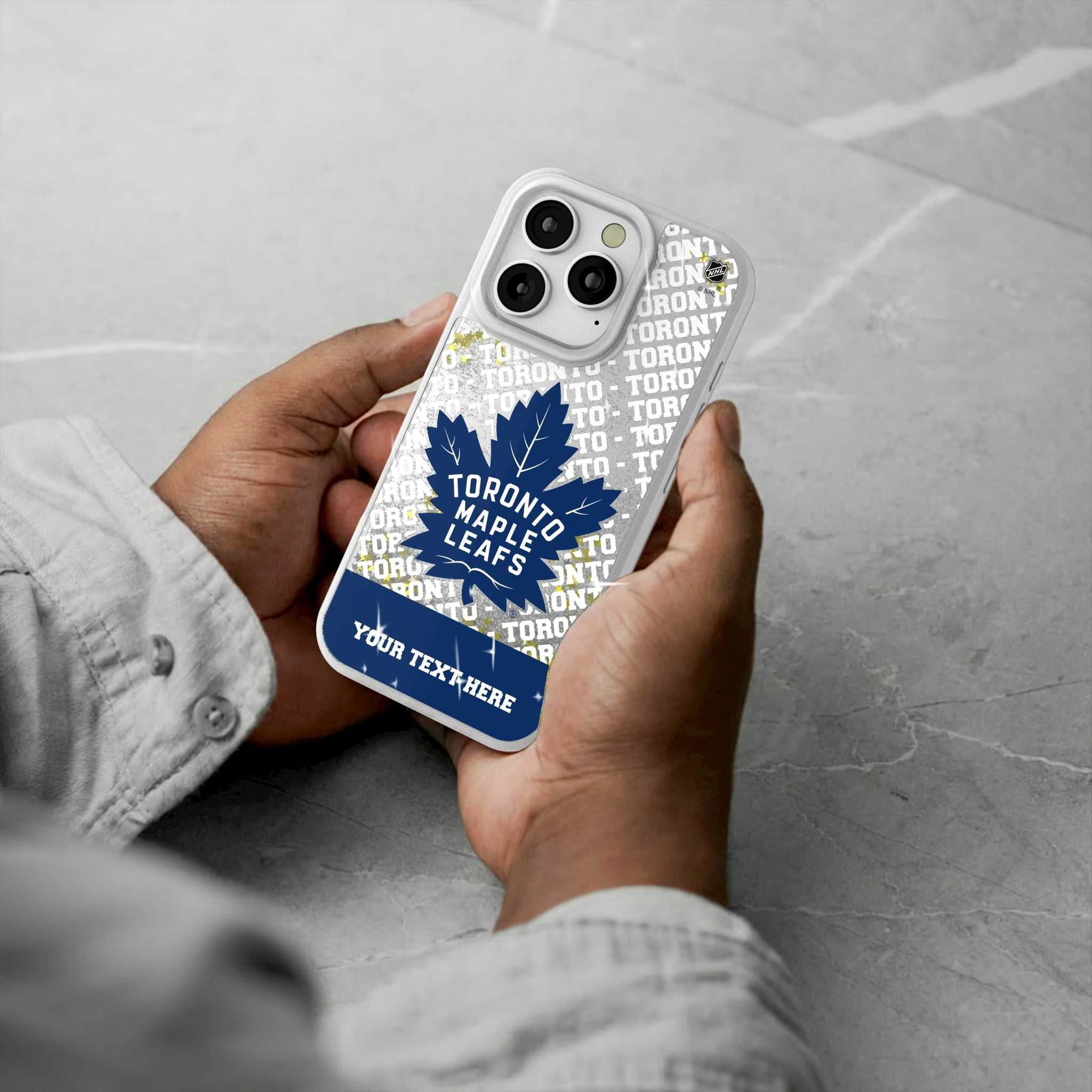 Toronto Maple Leafs Personalized EndZone Plus iPhone Glitter Phone Case for Apple iPhone - Lifestyle#Device_iPhone 16 Pro