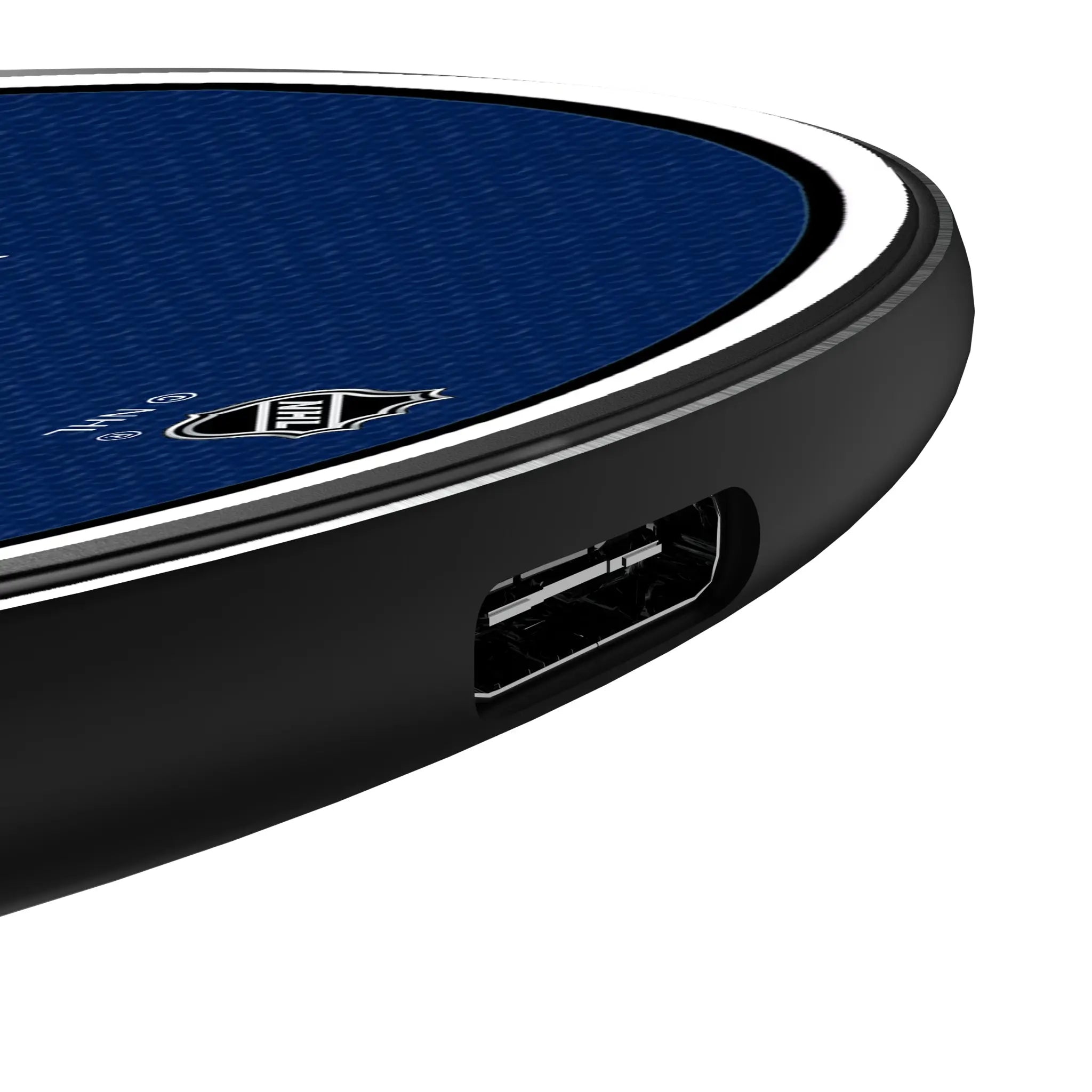Toronto Maple Leafs Stripe 15-Watt Wireless Charger - Detail