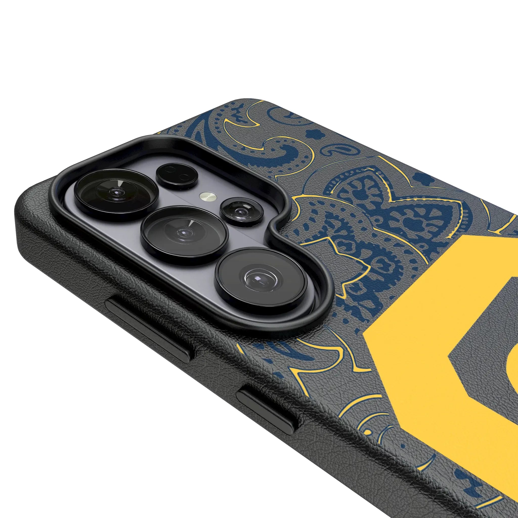 University of California Berkeley Golden Bears Paisley Galaxy MagSafe Compatible Phone Case for Samsung Galaxy - Detail#Device_Galaxy S26 Ultra