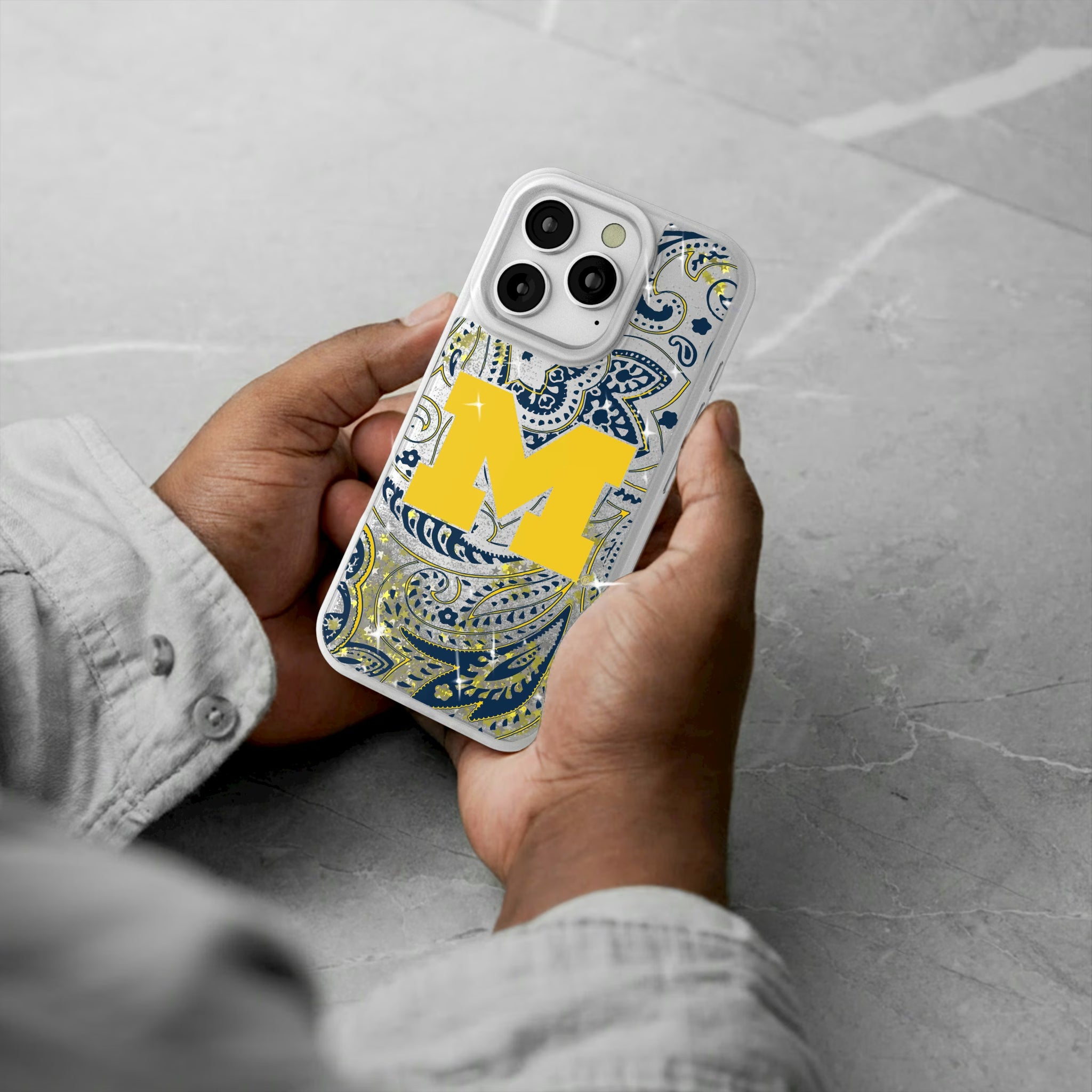 University of Michigan Wolverines Paisley iPhone Glitter Phone Case for Apple iPhone - Lifestyle#Device_iPhone 16 Pro